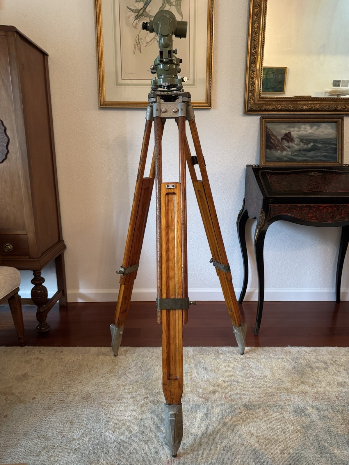 Vintage Heerbrugg WILD T1A Theodolite Survey Level Transit Tool Case & Oak Stand