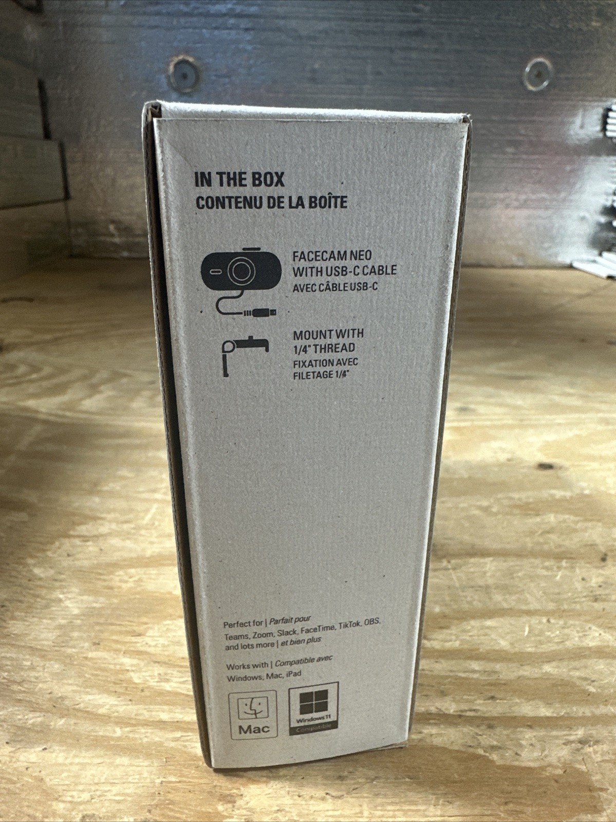 Elgato Facecam Neo 1080p60 Full HD Webcam Video Conferencing Gaming Stream