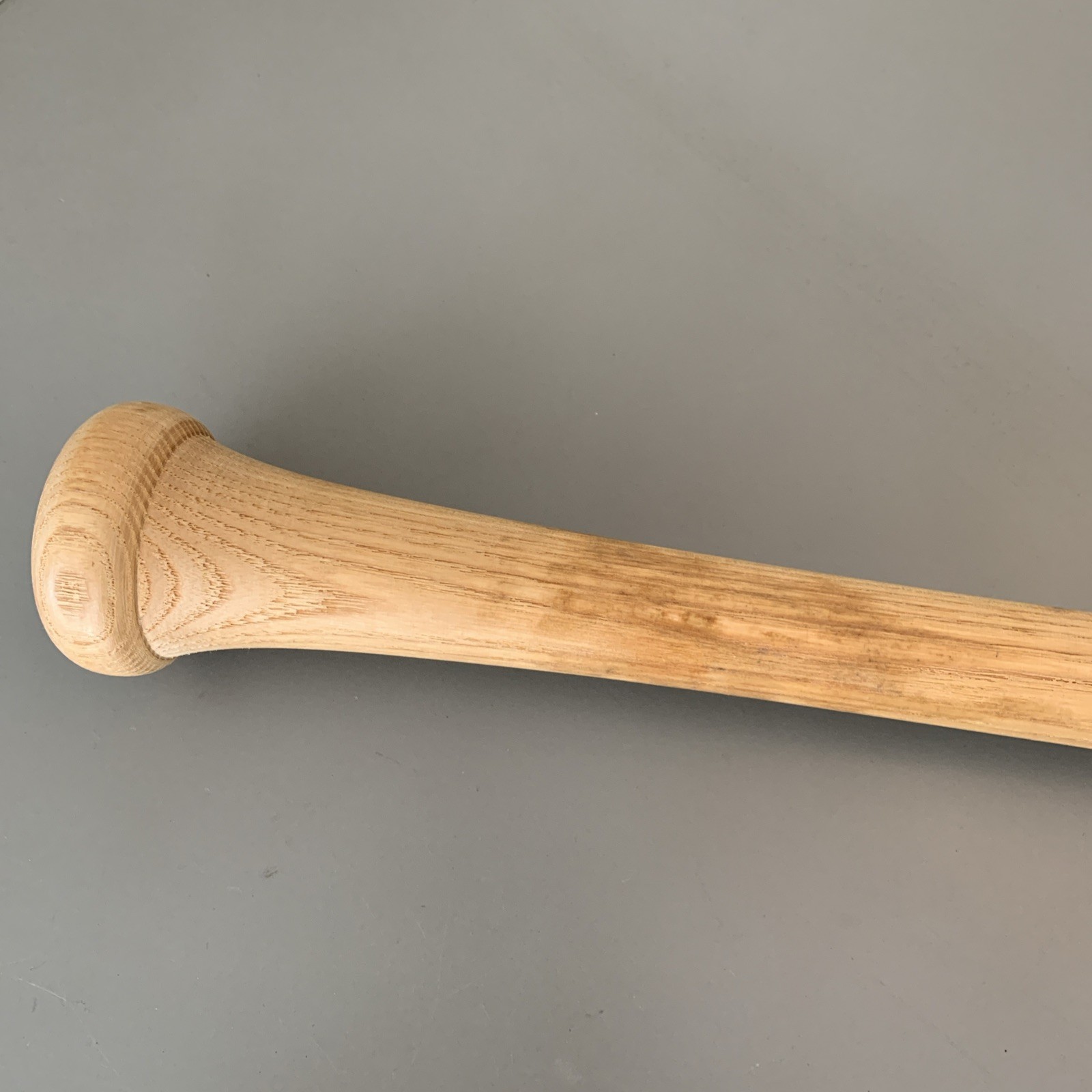 Louisville Slugger 125 Wood Bat Model C271 PRO STOCK 33" ~ 32 oz.