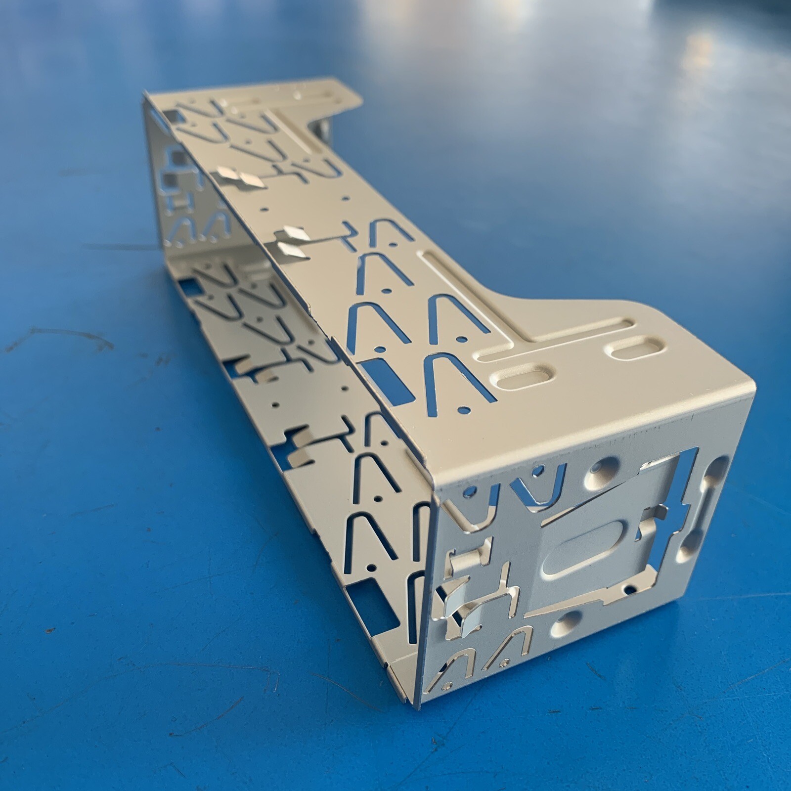 KENWOOD JVC Single 1 Din Digital Media Receiver Stereo Sleeve Cage Mount Bracket