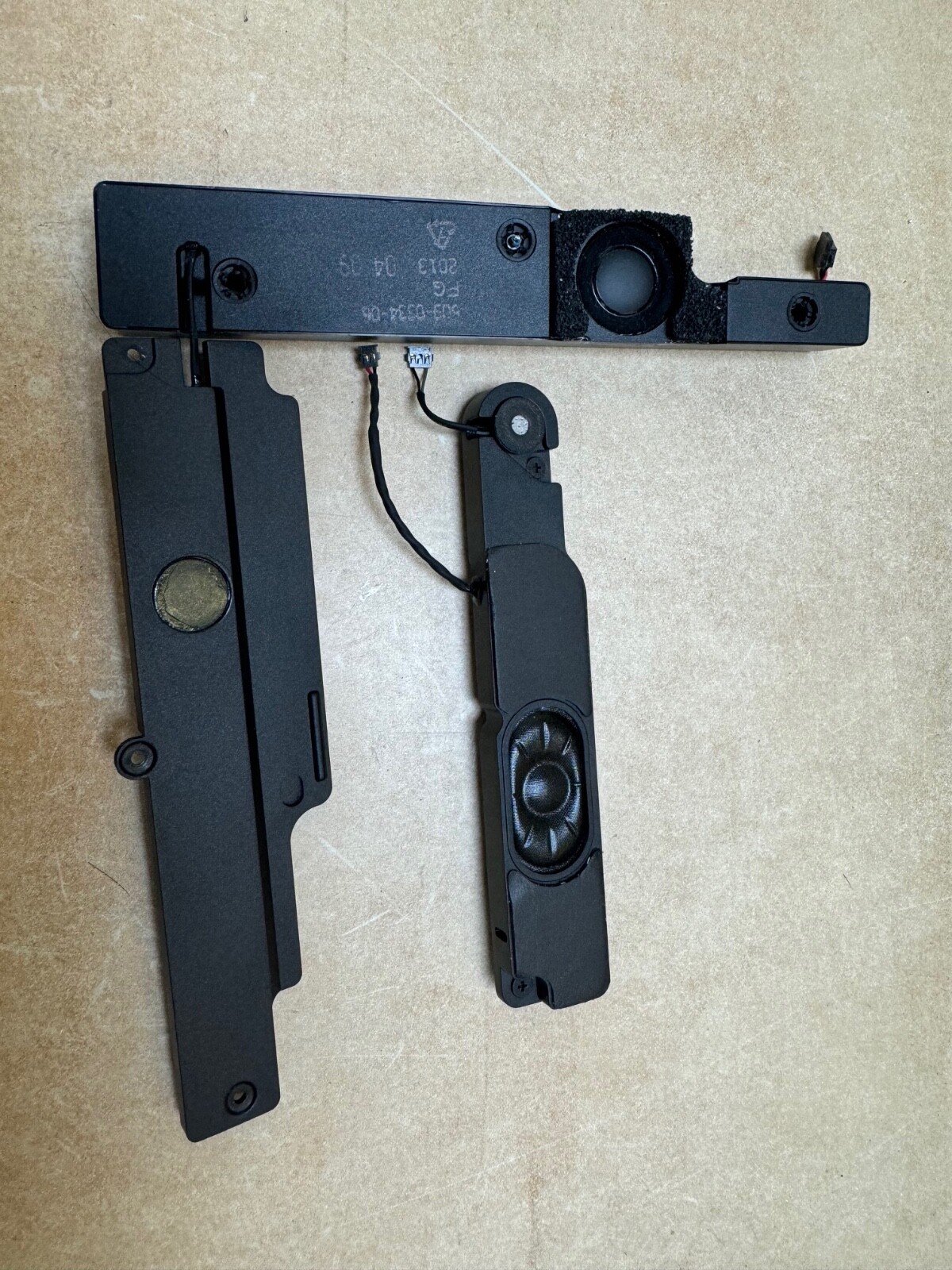 MacBook Pro 15" A1286 2010 2011 2012 Subwoofer & Mic with Left & Right Speaker