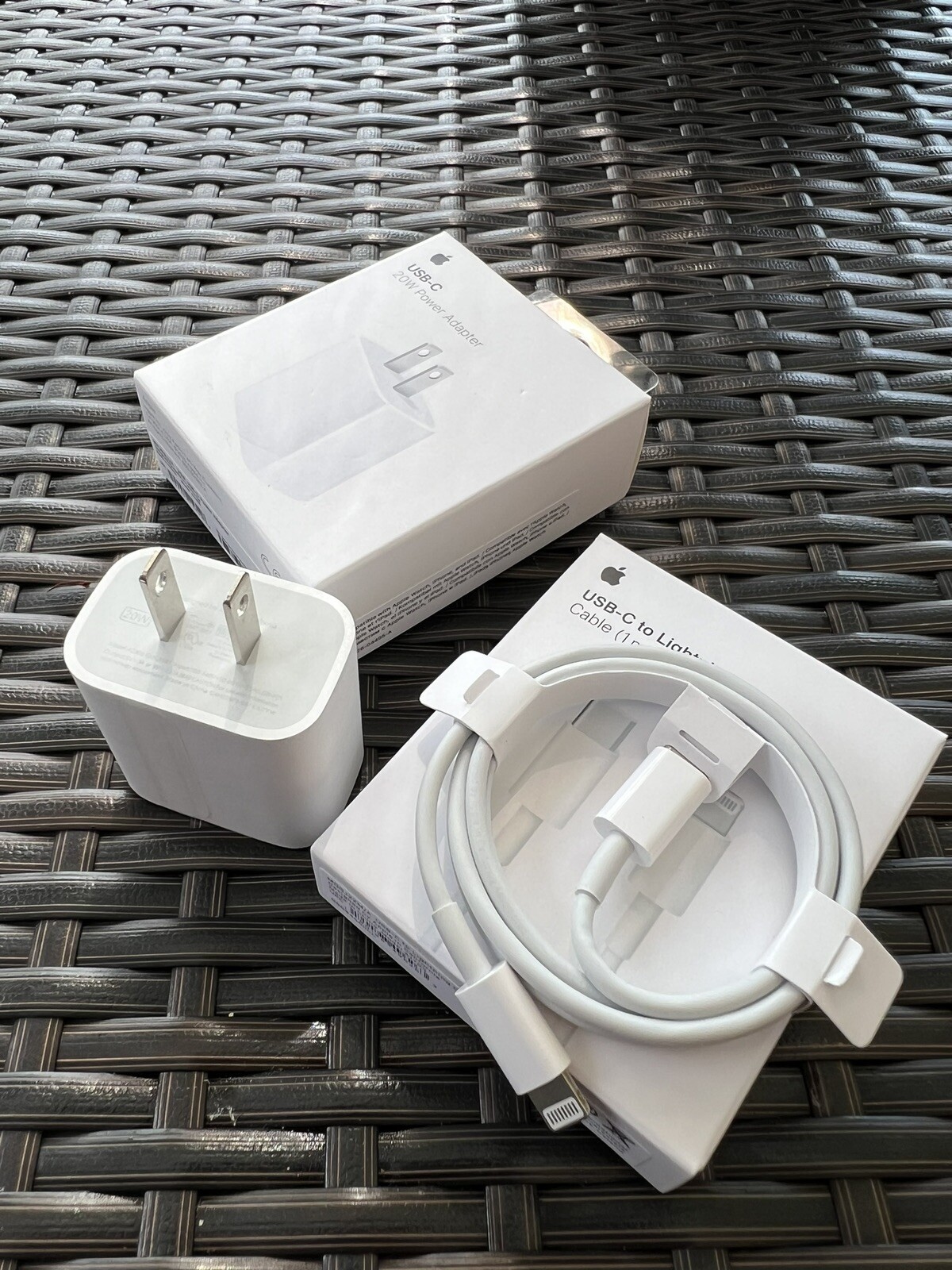 OEM Genuine Original Apple iPad 20W USB-C Wall Charger Power ADAPTER Cable