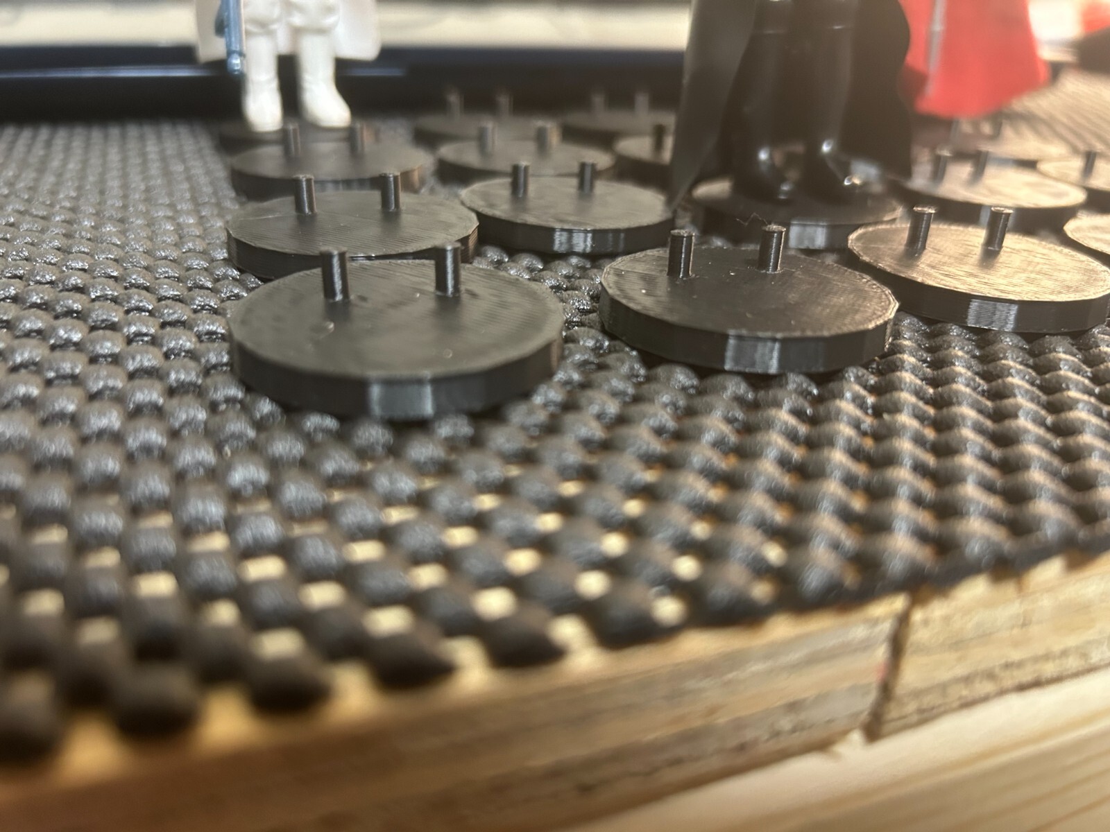 Original And Retro Collection Star Wars action figure stands. QTY 35