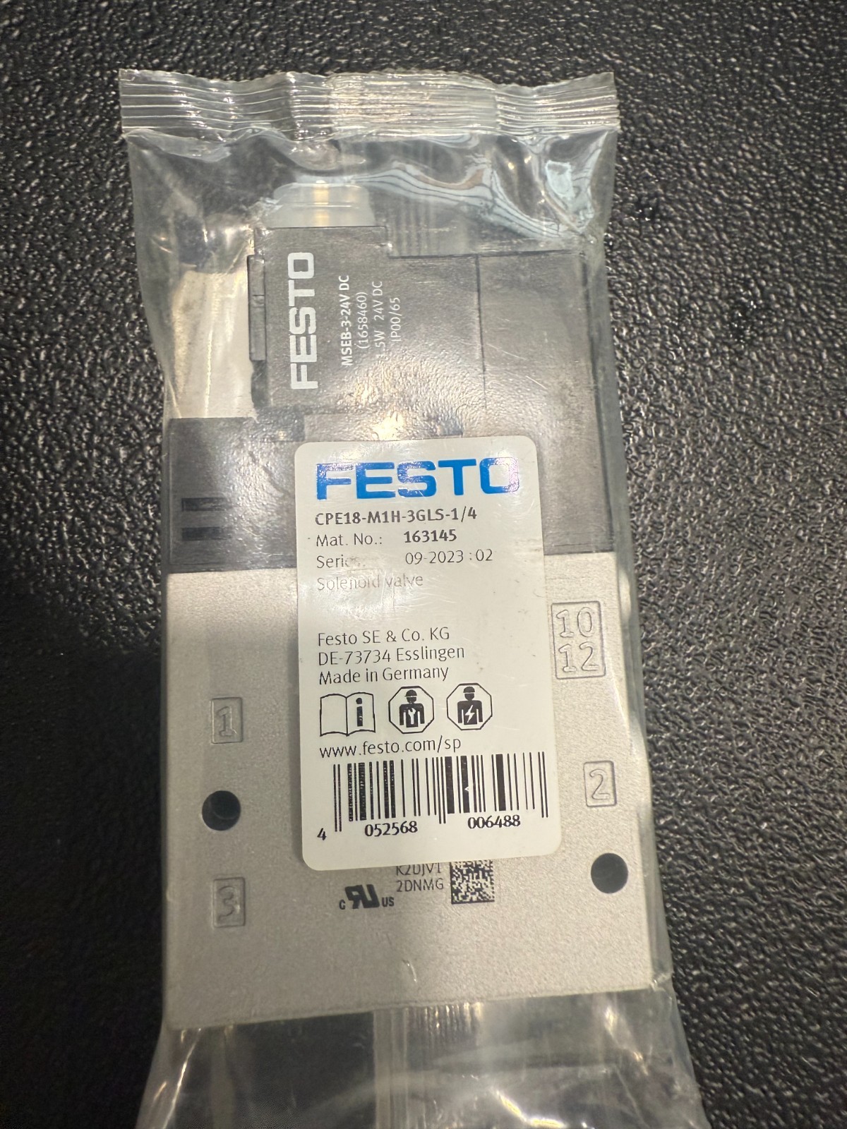 NEW Festo CPE18-M1H-3GLS-1/4 163145 Solenoid Valve CPE18M1H3GLS1/4 Free Shipping