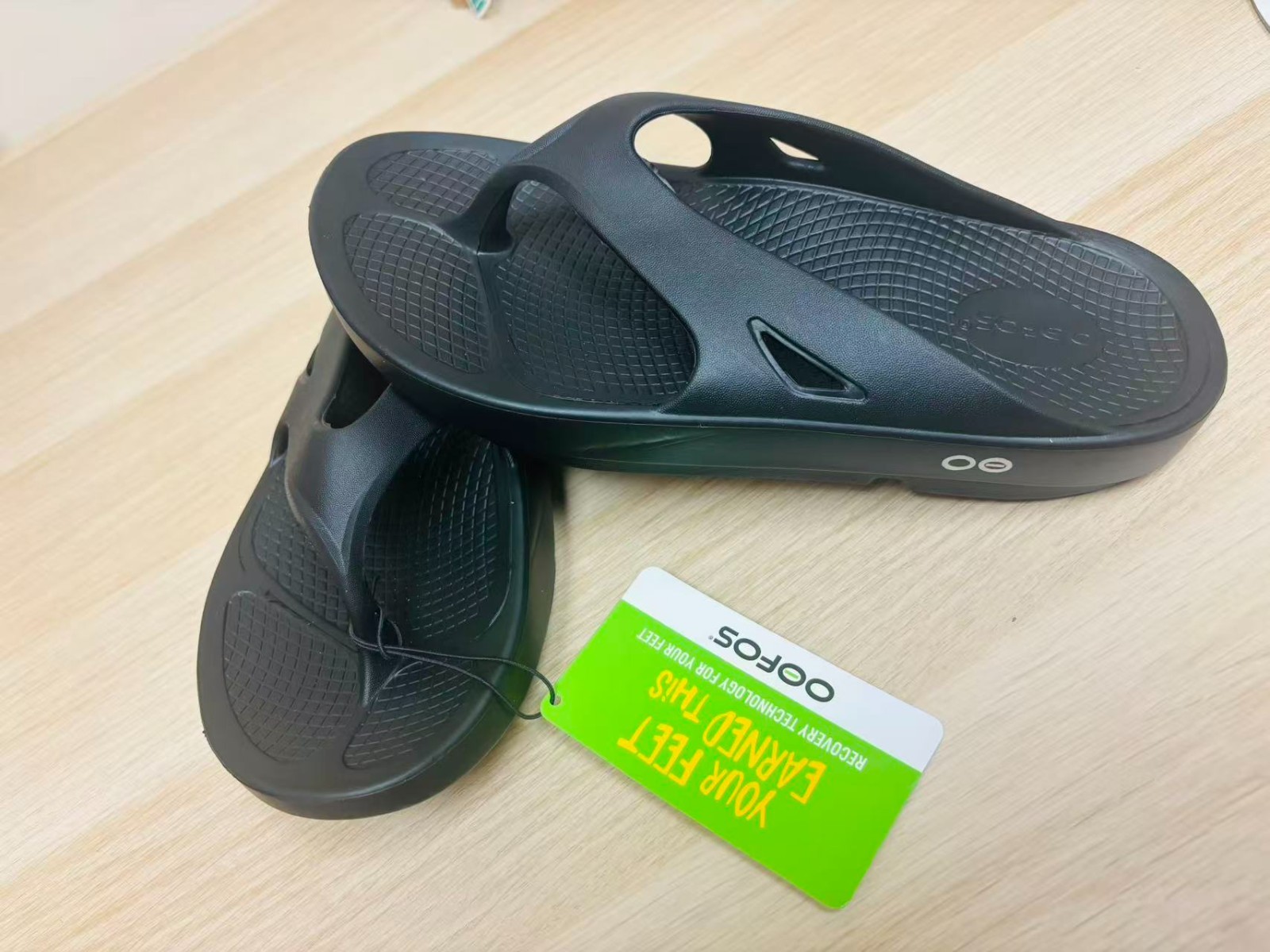 Men/Women Arch Support Slide Sandals Lightweight Non-Slip Shower/Pool Flip Flops