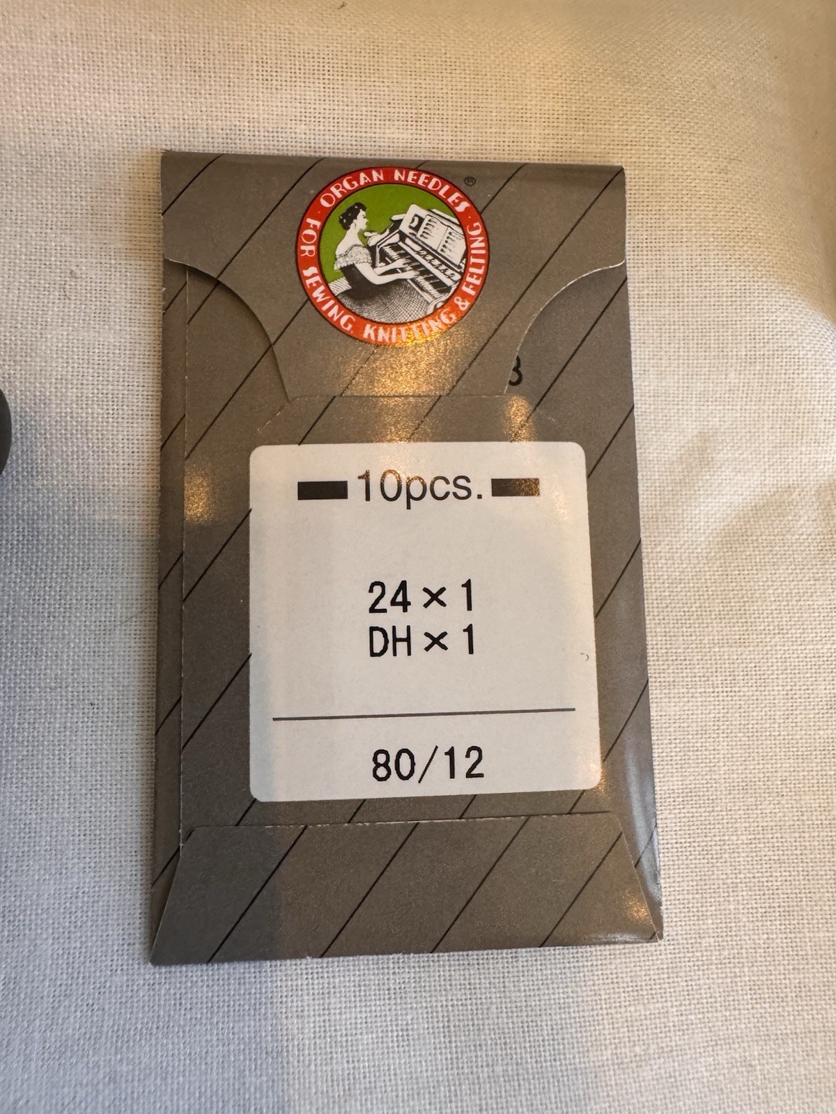 Singer Sewhandy Model 20 Child’s Sewing Machine with clamp & orig box