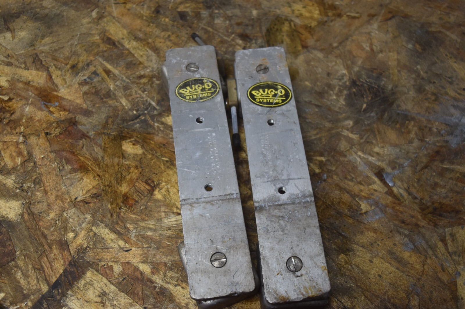 LOT OF 2 Bug-O Systems MAGNET PGH PA 15204