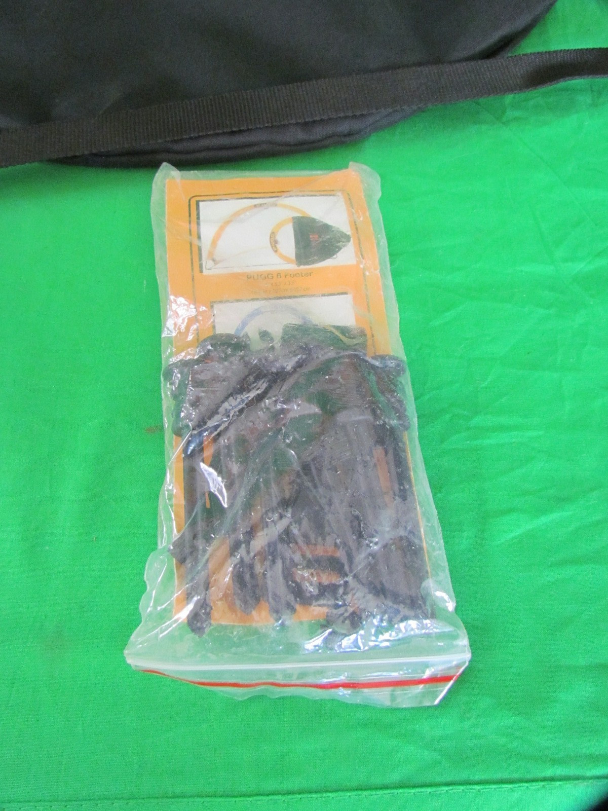 PUGG One V One Mini Soccer Training Goal 2.5' Footer Portable Pop-Up Practice