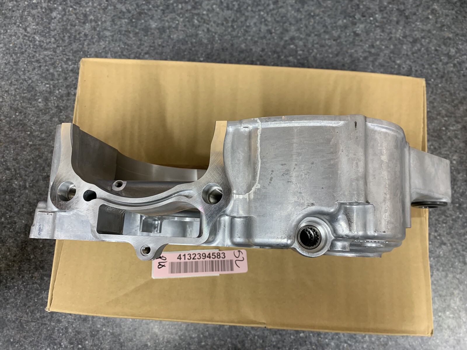 11200-HP1-670 NEW OEM HONDA LEFT ENGINE CRANKCASE 04-05 TRX450R