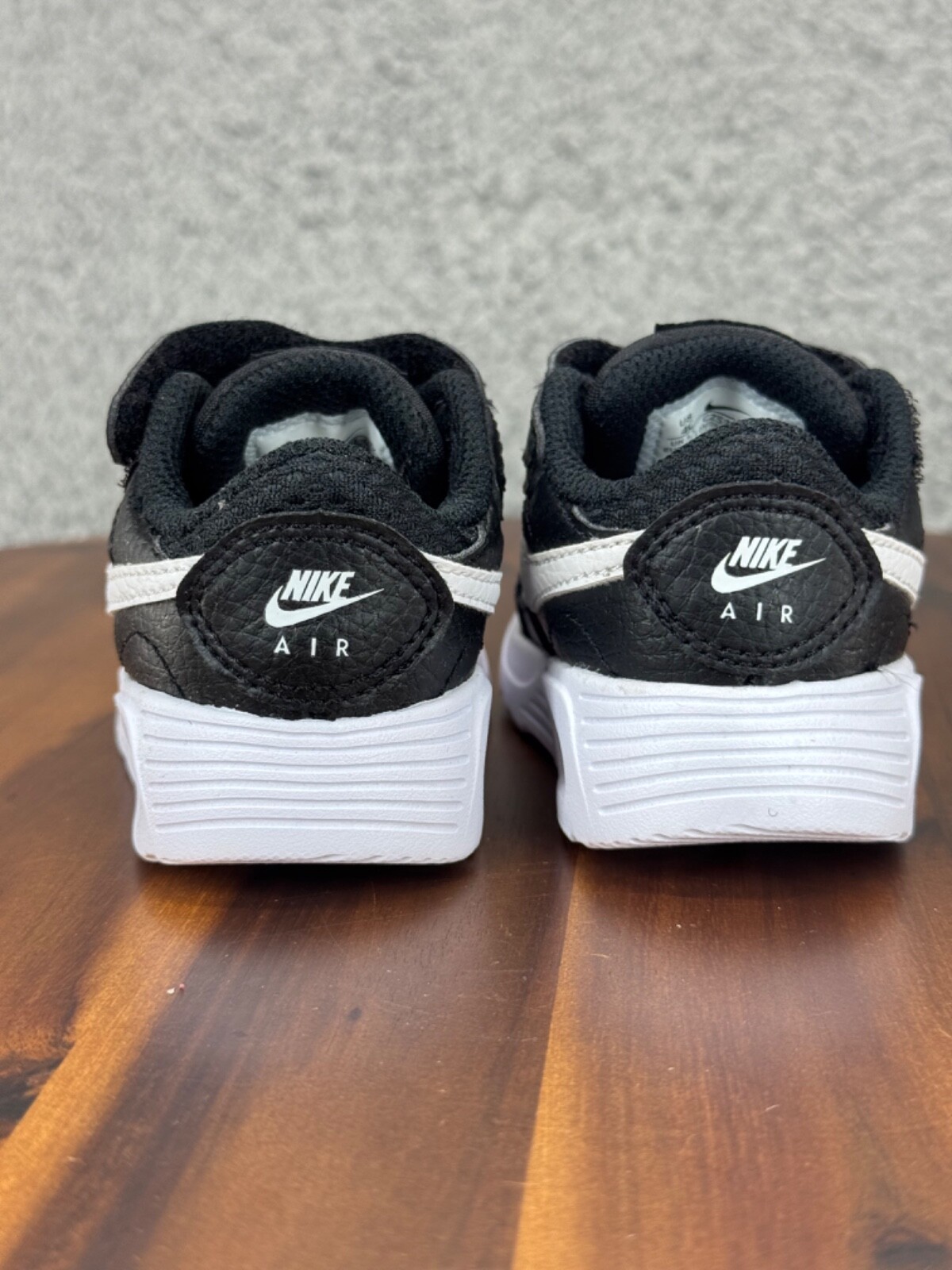 Nike Toddler's Air Max SC Shoe Size 2C Black White Unisex Sneaker Athletic Shoes