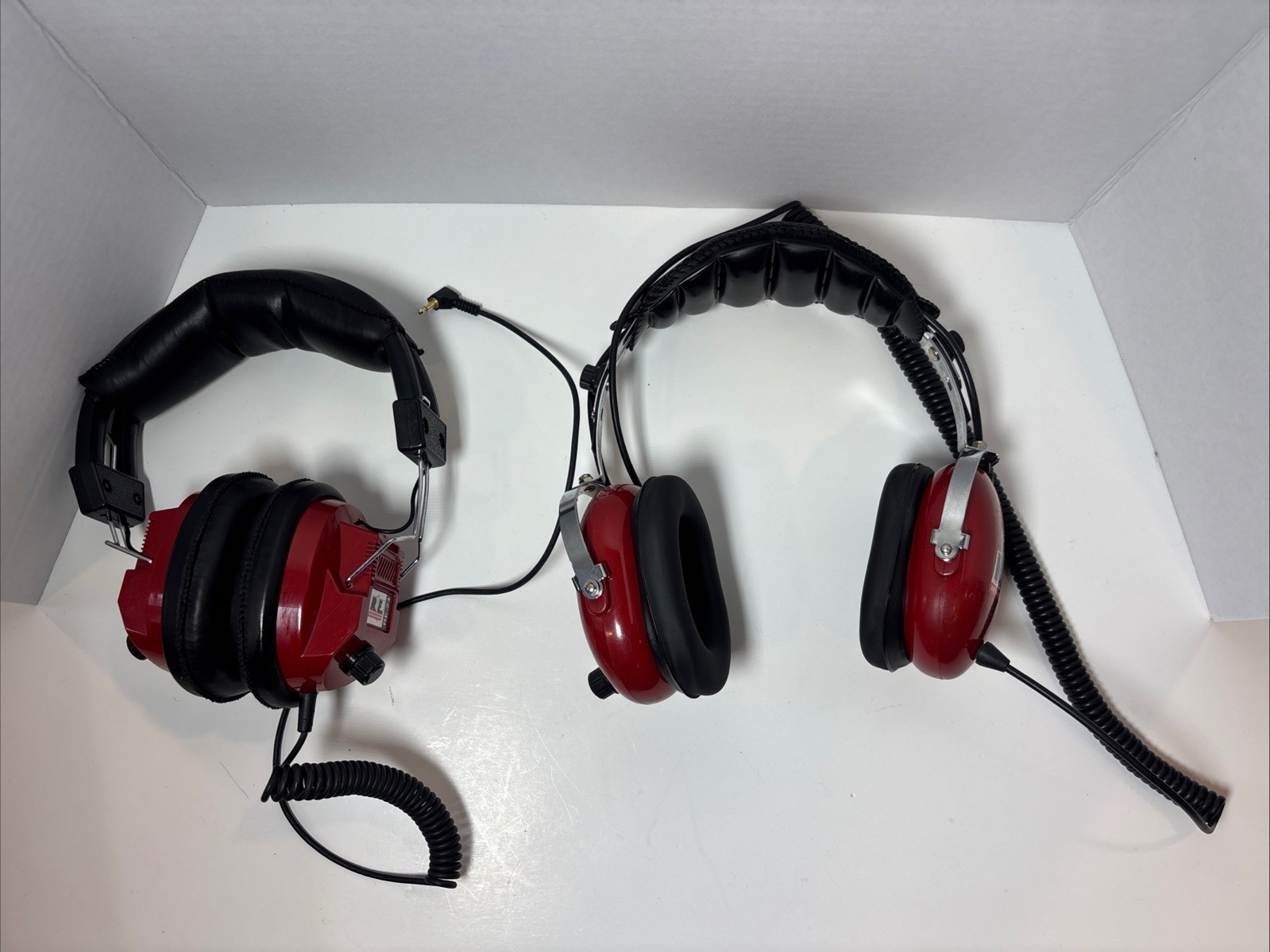 R.E. Racing Electronics RT-24 Headphone Plus 1 - Tested & Working NASCAR 2 Pair