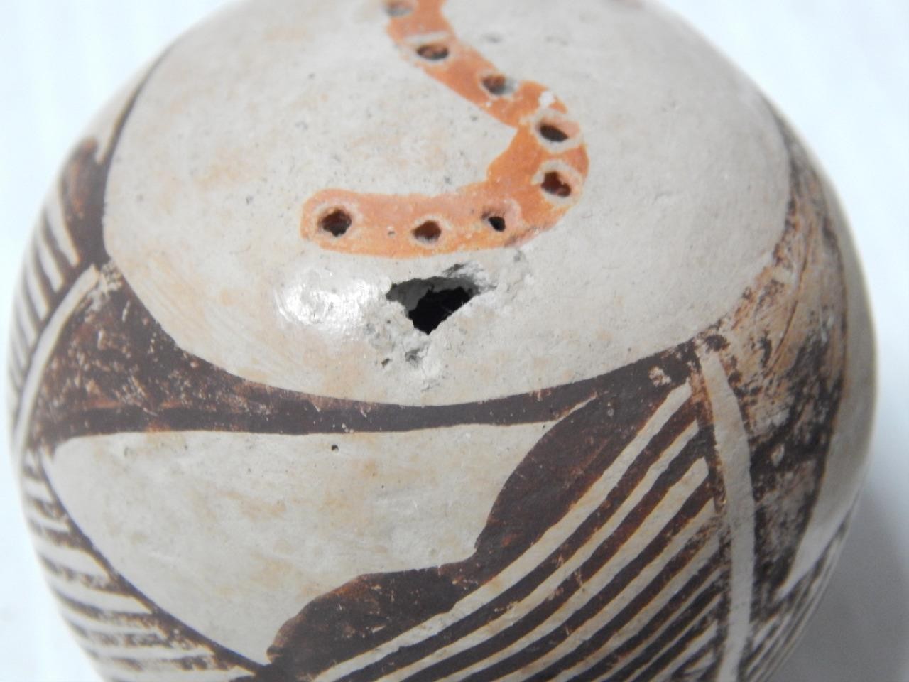 ANTIQUE VINTAGE ACOMA INDIAN POTTERY S & P SHAKERS POT - OLD