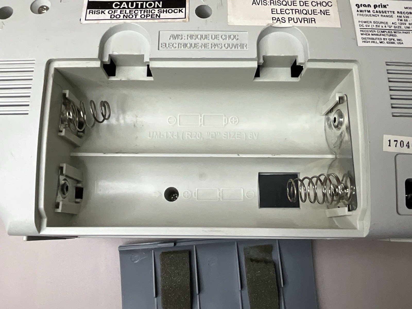 GPX AM/FM Radio Cassette Player Recorder Boombox AC/Battery Tested Worksn