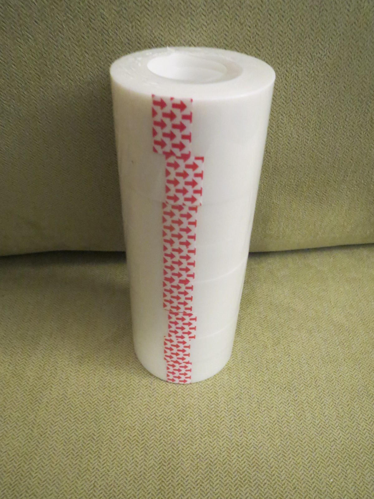 Amazon Basics Clear 3/4" x 1296" (36 yds) Tape Roll for Desk Dispenser, 8 Rolls