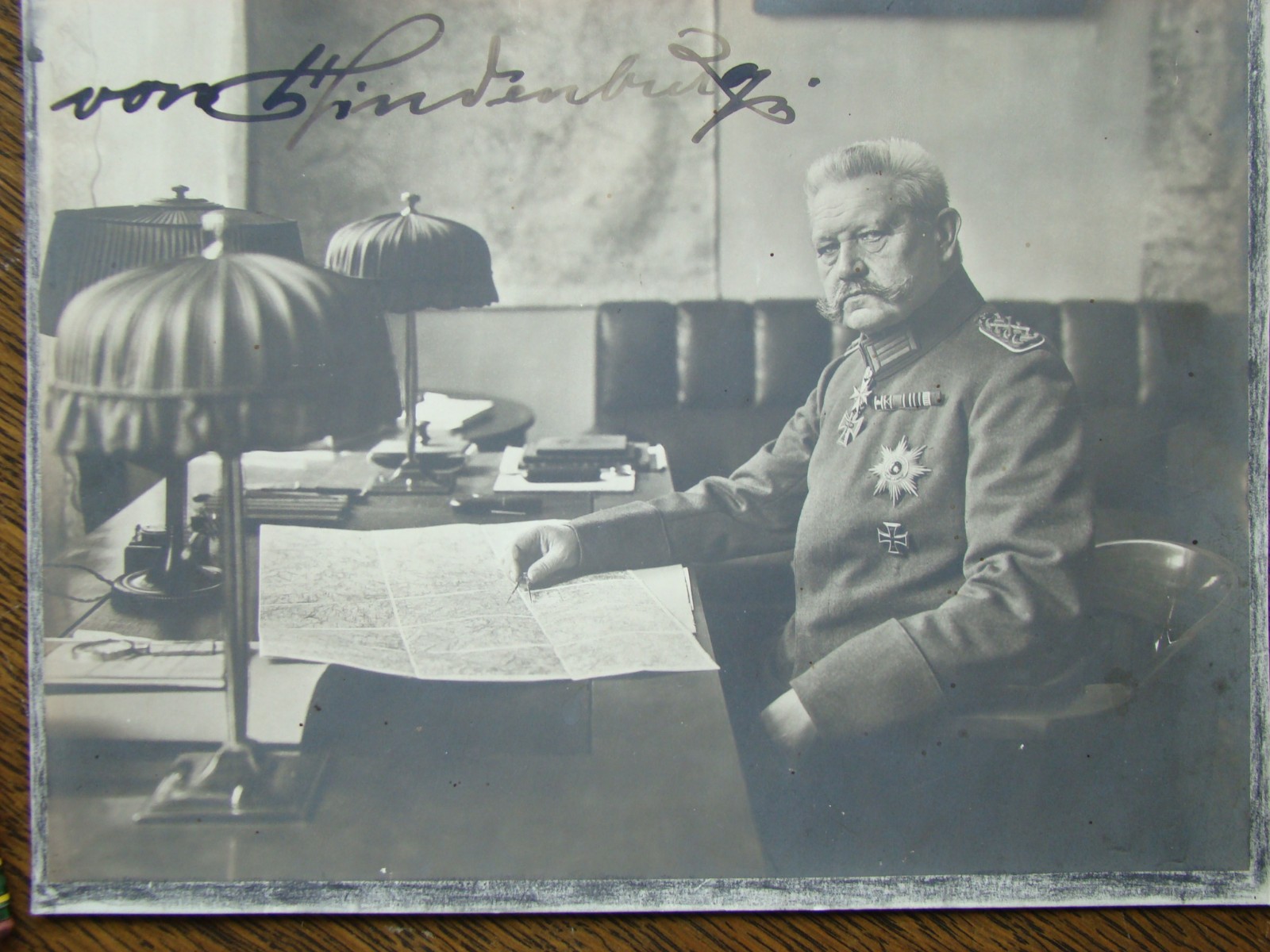 von HINDENBURG SIGNED PHOTO dated 1918 at G.H.Q. LARGE!