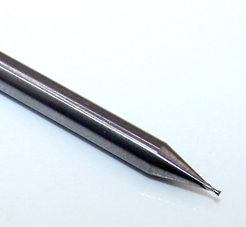 #76 (.0200") CARBIDE END MILL 2 FLUTE STUB KYOCERA 1620-0200.025A1