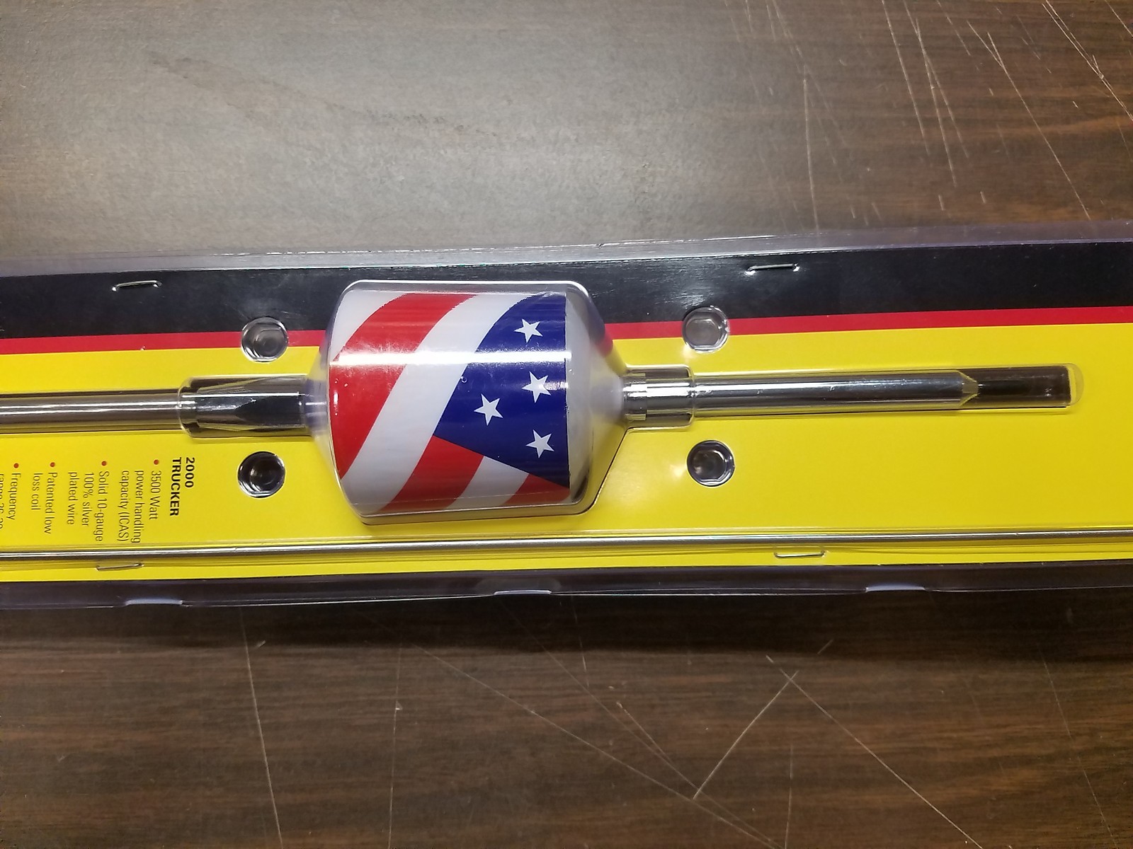 Wilson T2000 Trucker USA Flag 10" & 5" Shaft Mobile CB Radio Antenna 305-Flag