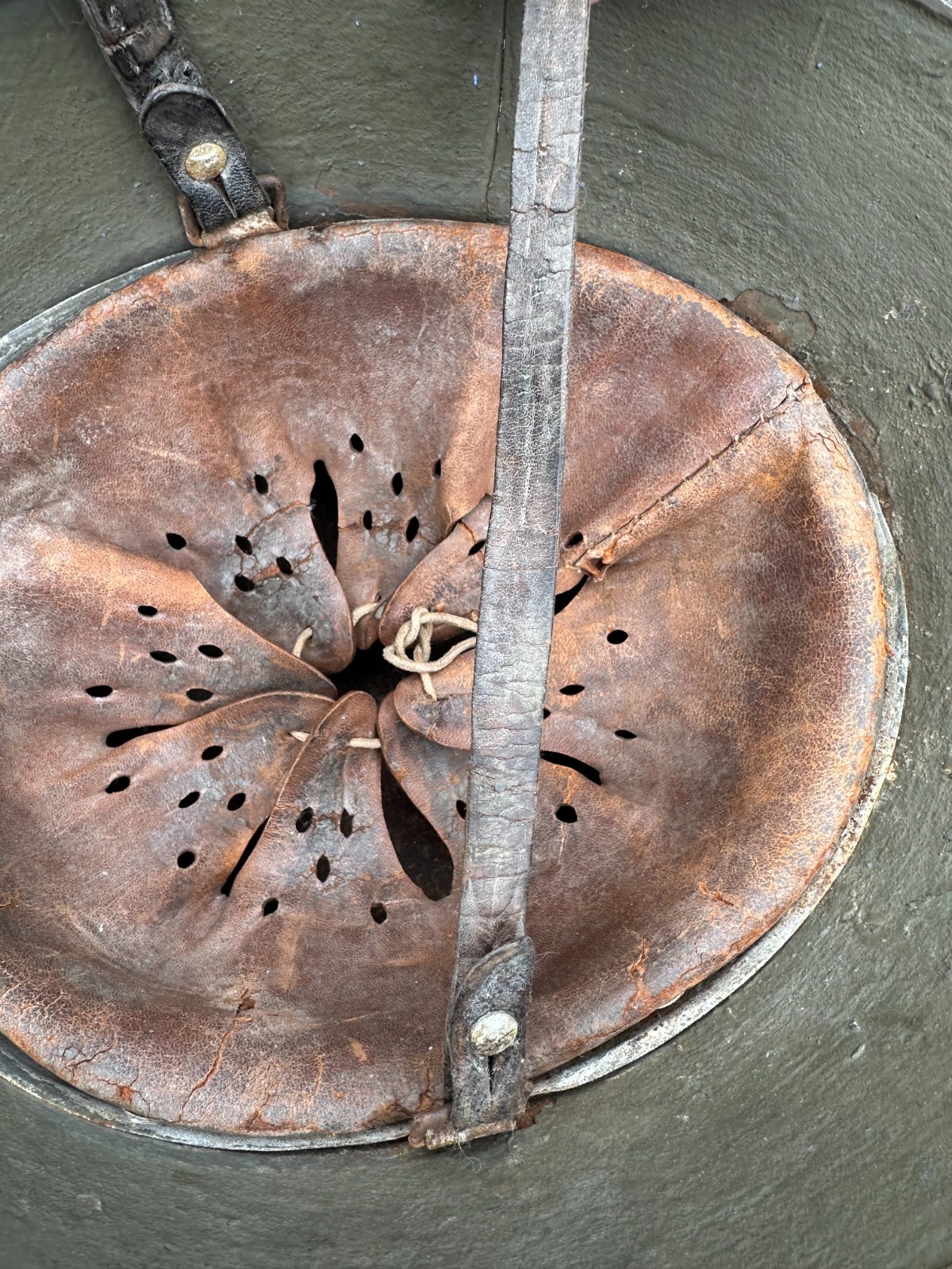 WWI WWII German M18 Combat helmet - thick camo finish - 1938 chinstrap