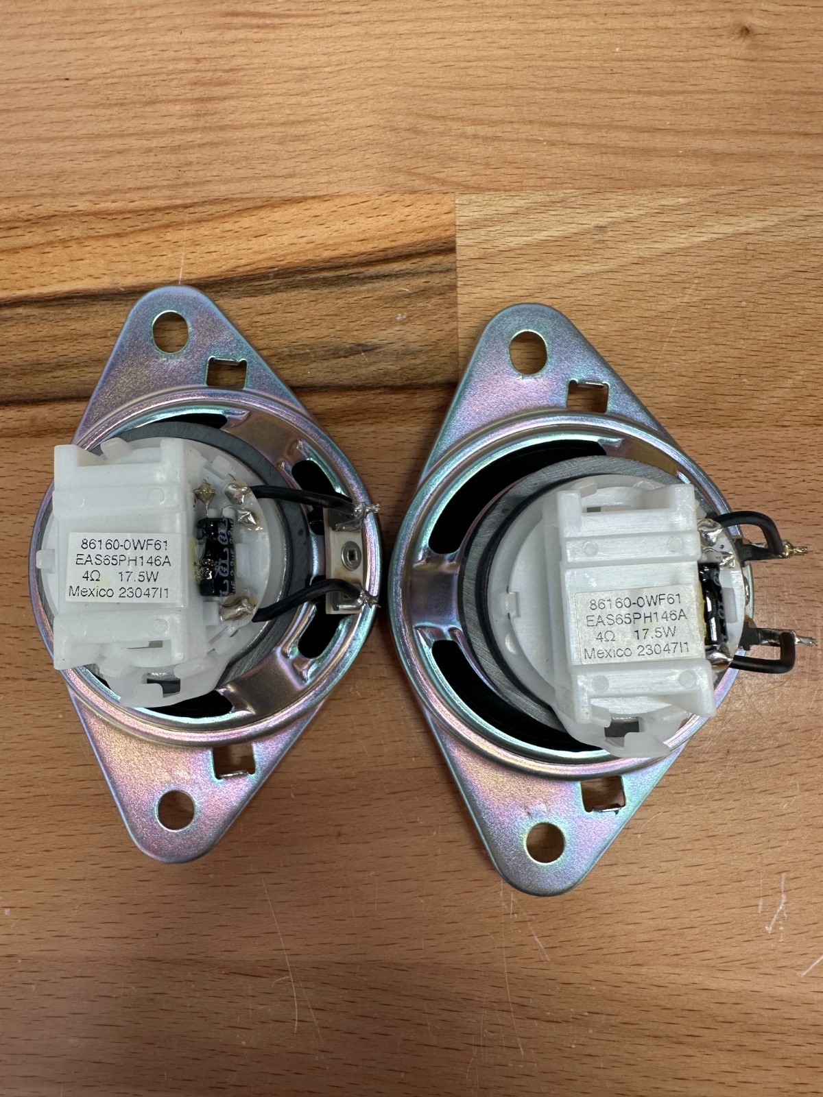 2016 - 2023 TOYOTA TACOMA DASH TWEETER SPEAKERS OEM 86160-0WF61 Pair 3rd Gen