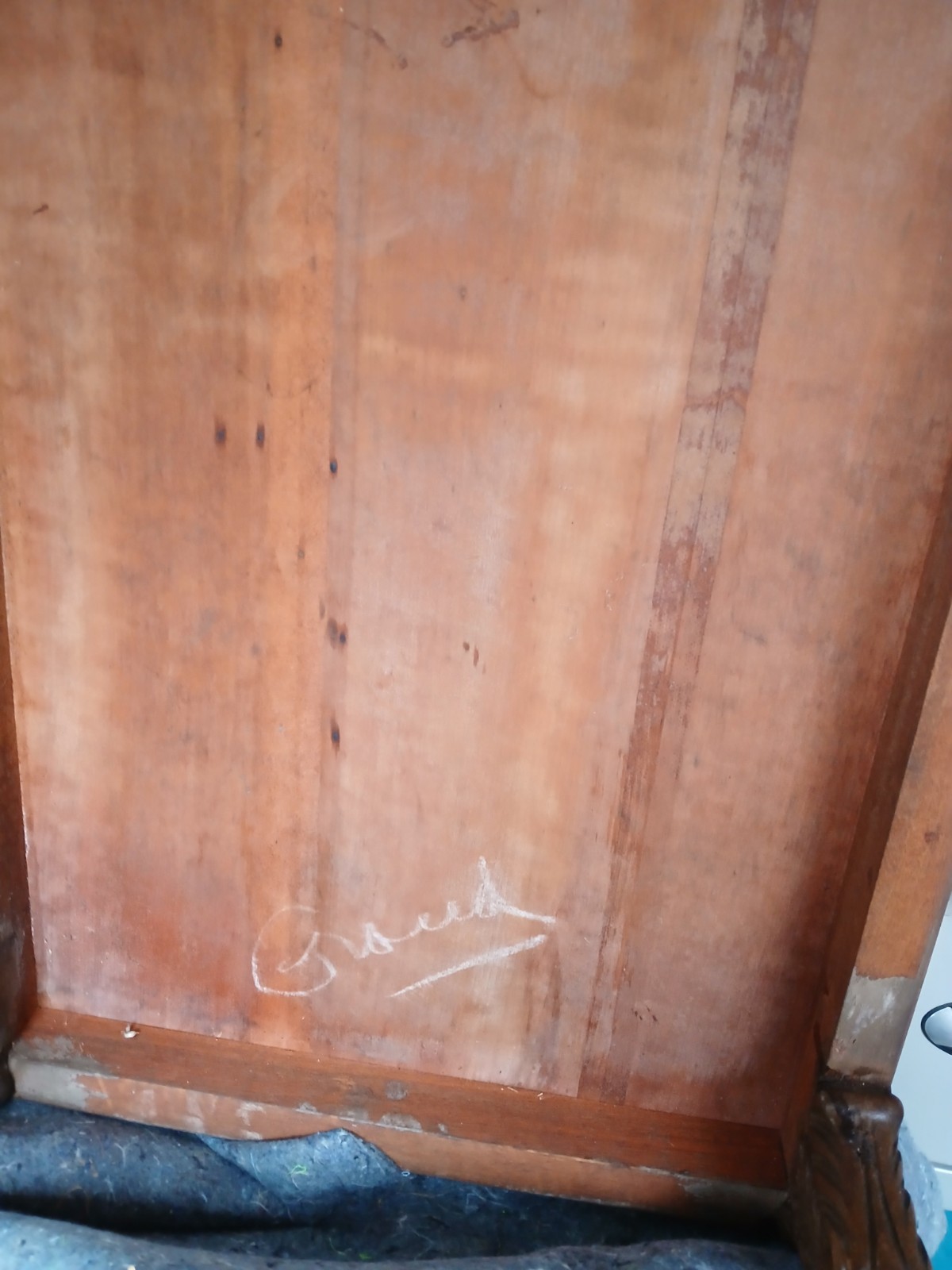 Vintage Townsend Grand Rapids French Provincial Leather Top