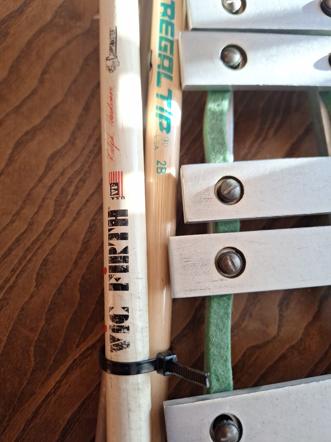 B.F.Kitching & Co Marching Bell Lyra Glockenspiel Xylophone Vintage +Mount Tube*