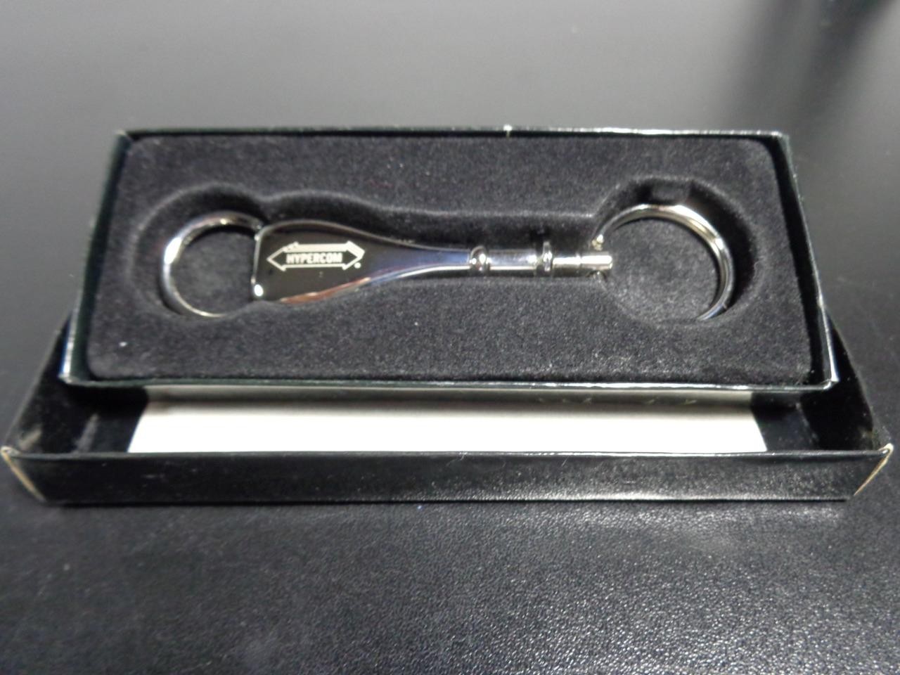 NICE VINTAGE~ HYPERCOM ~CHROME DOUBLE END DETACHABLE KEY RING CHAIN HOLDER w BOX