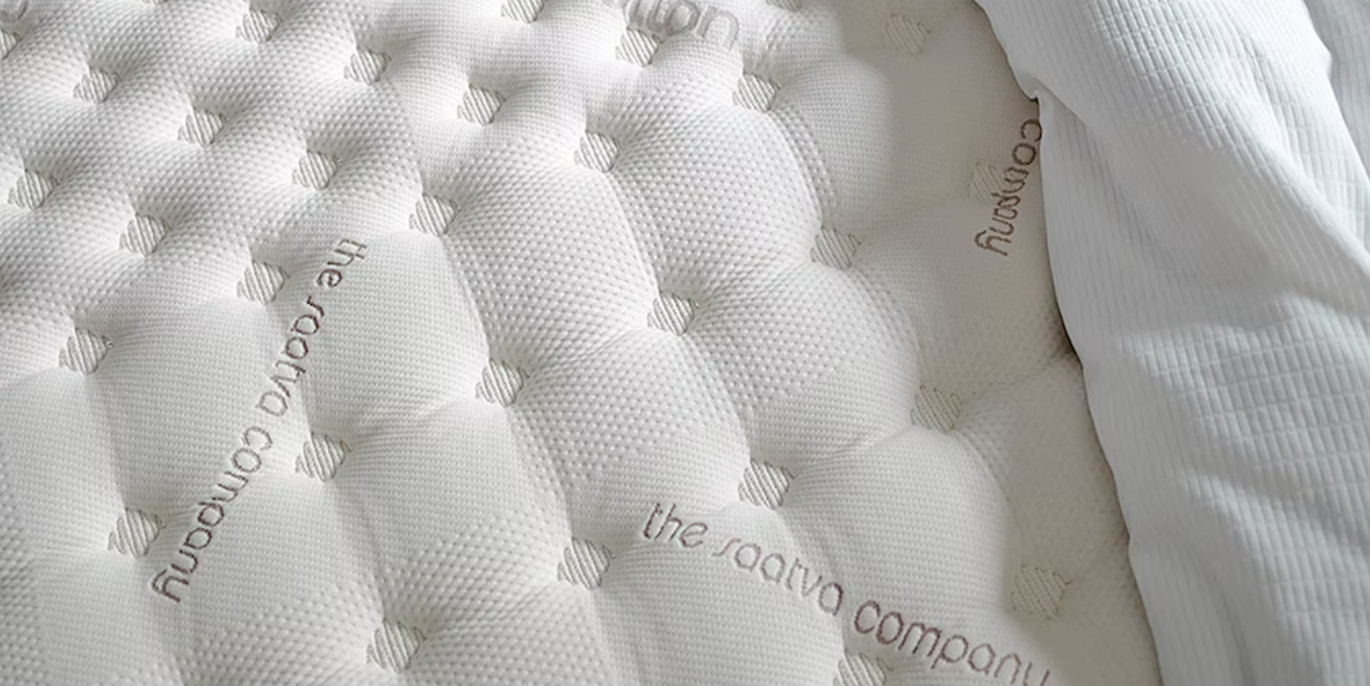 Saatva Classic Organic Cotton USA Made Mattress