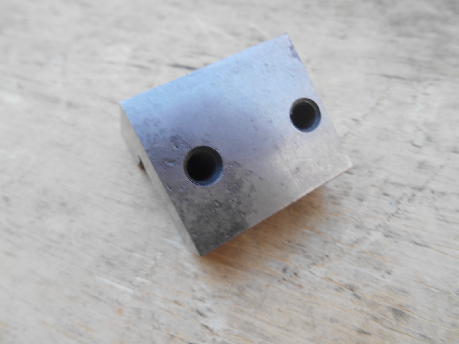 MACHINISTS SMALL RIGHT ANGLE BLOCK , 1-3/16" x 1-1/8" x 1-3/8" W