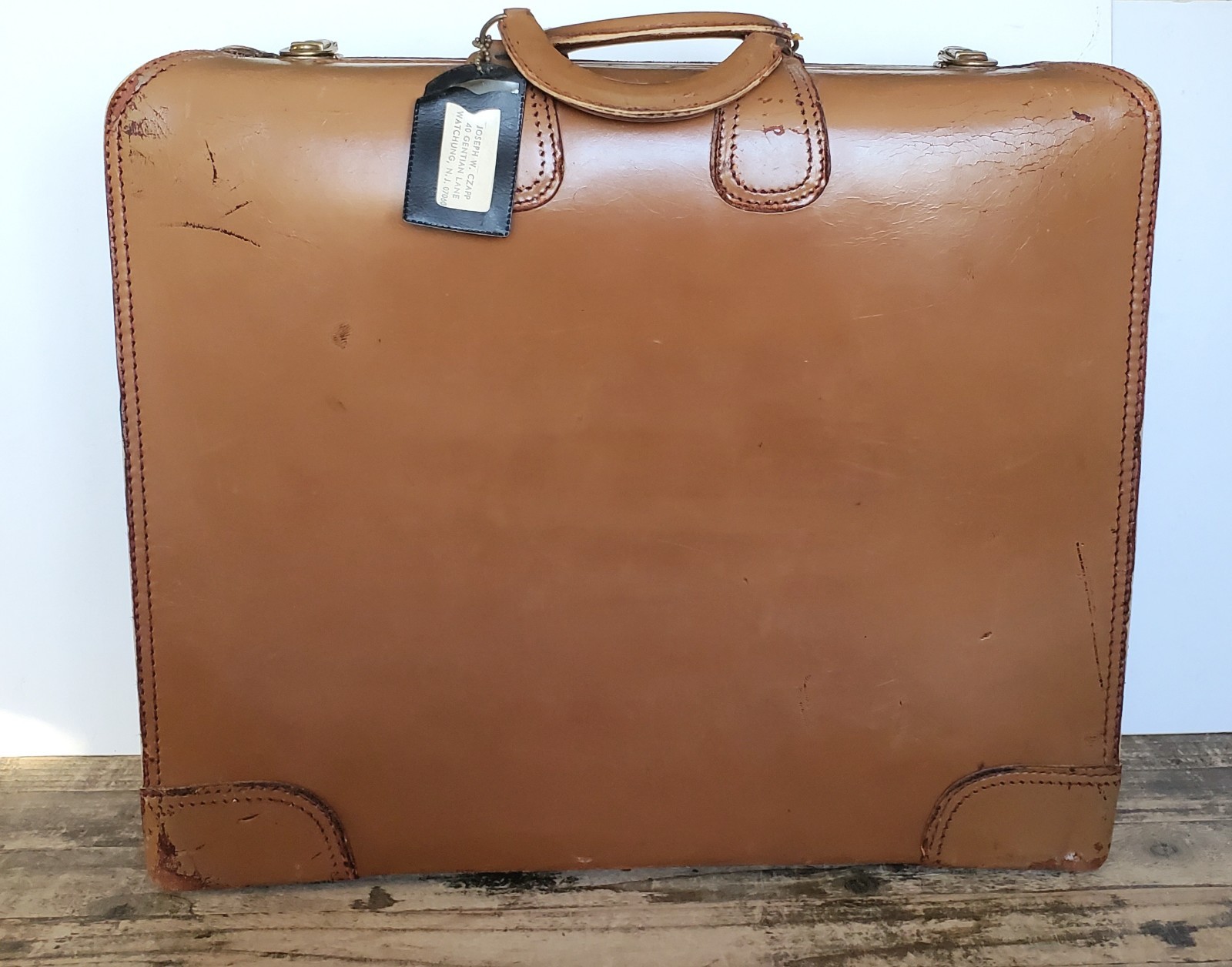 Vtg 1940-50s Cowhide Leather WINGS Suitcase Flight Luggage Carry-On 22”X 19”X 6”