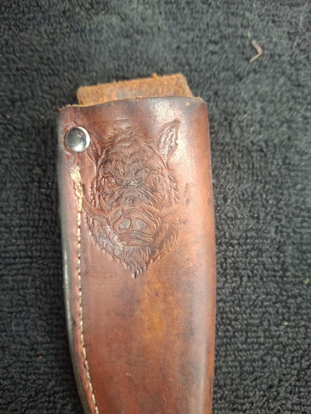 Beautiful Heritage Hand Forged Rosewood Damascus Fixed Blade Skinning Knife