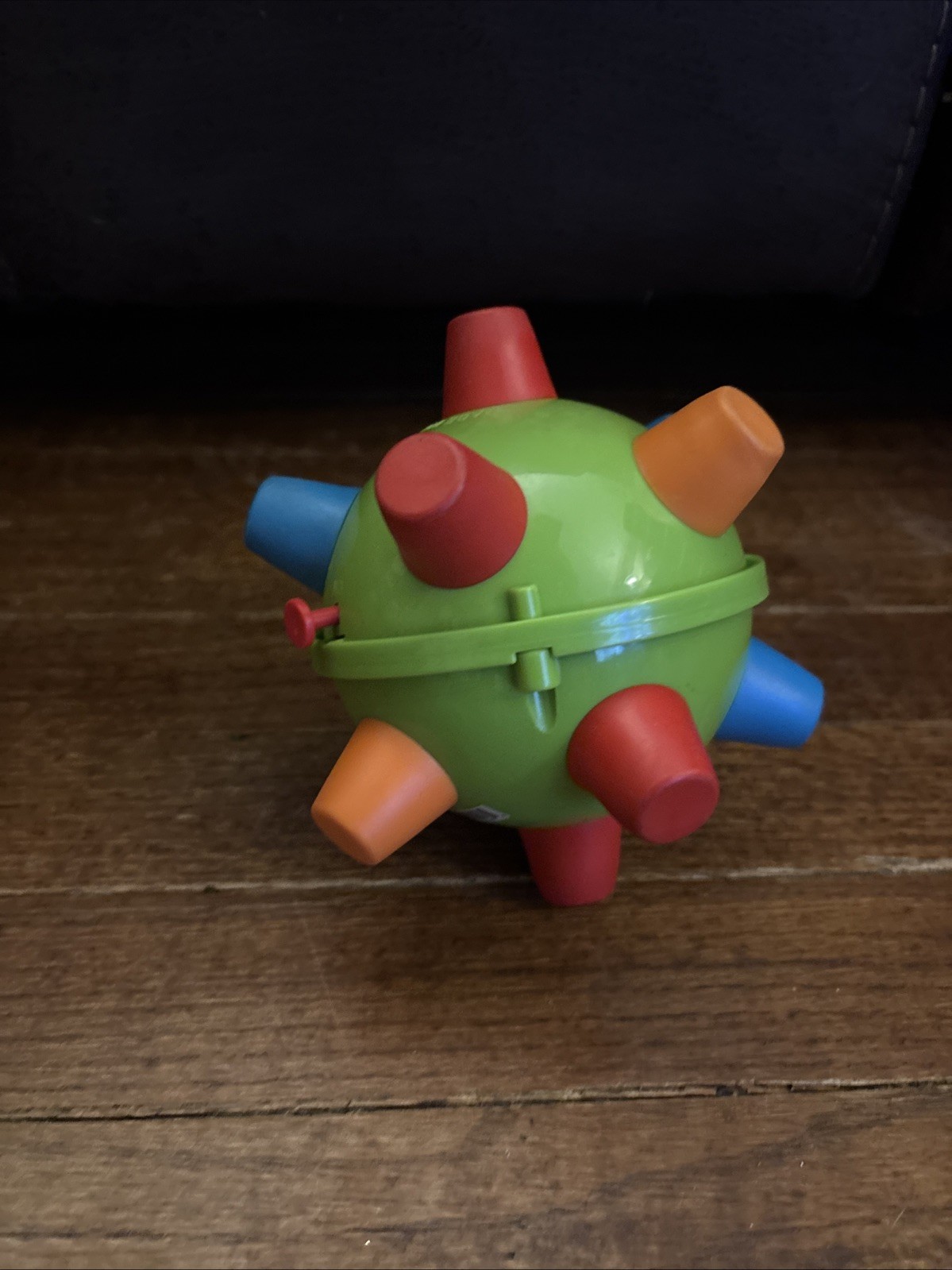 Spark Mini Bumble Ball Vibrating Bouncing Ball Kids 90s Toy Rumble Ball Green