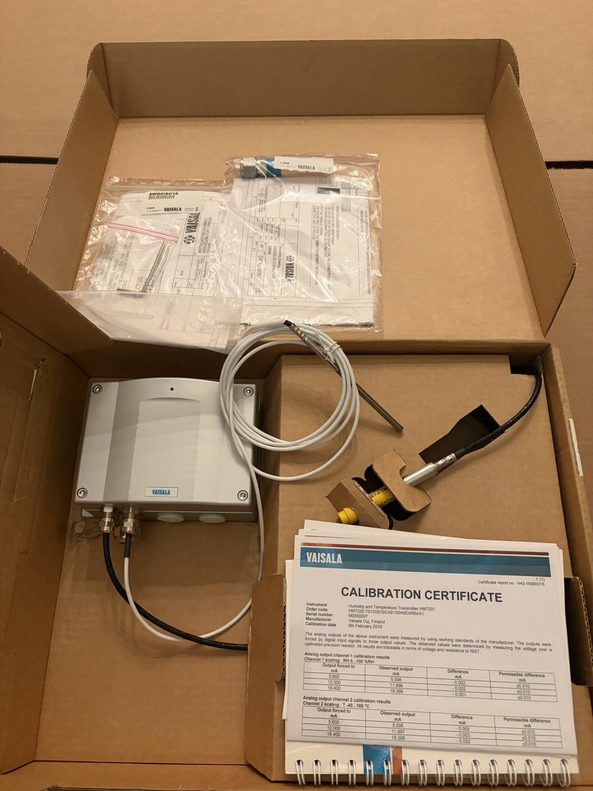 VAISALA HUMIDITY AND TEMPERATURE TRANSMITTER HMT333 HMT330