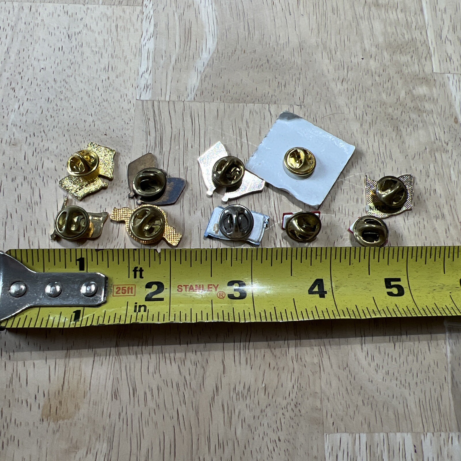 Lot Of 10 Vintage Country Flag Pinbacks