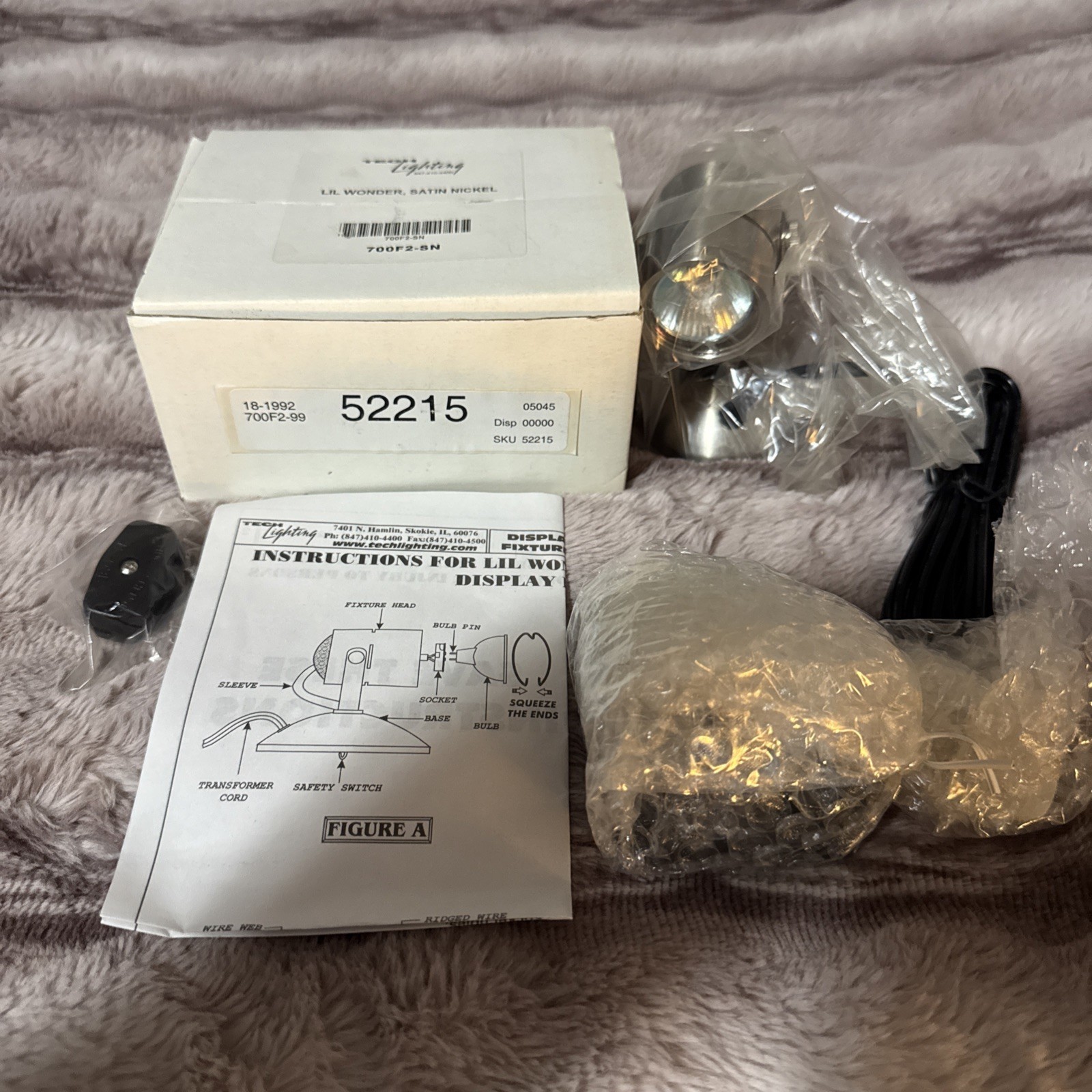 TECH LIGHTING 4" LIL WONDER 700F2 ?? PORTABLE DISPLAY ART EXHIBIT SPOT LIGHT NEW