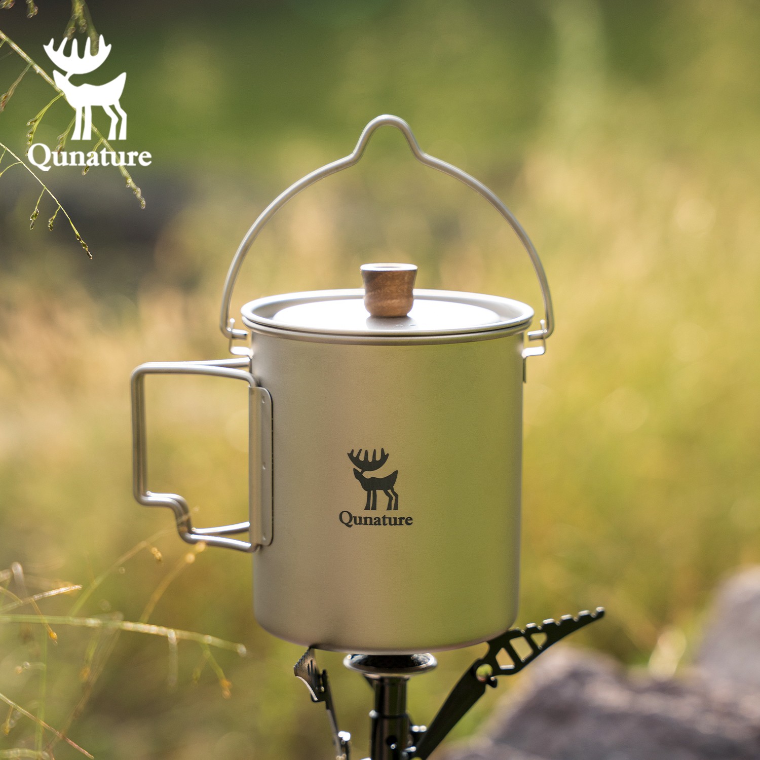 Qunature Titanium Mugs 750ml Camping Pot with Folding Lid & Handle Ultralight