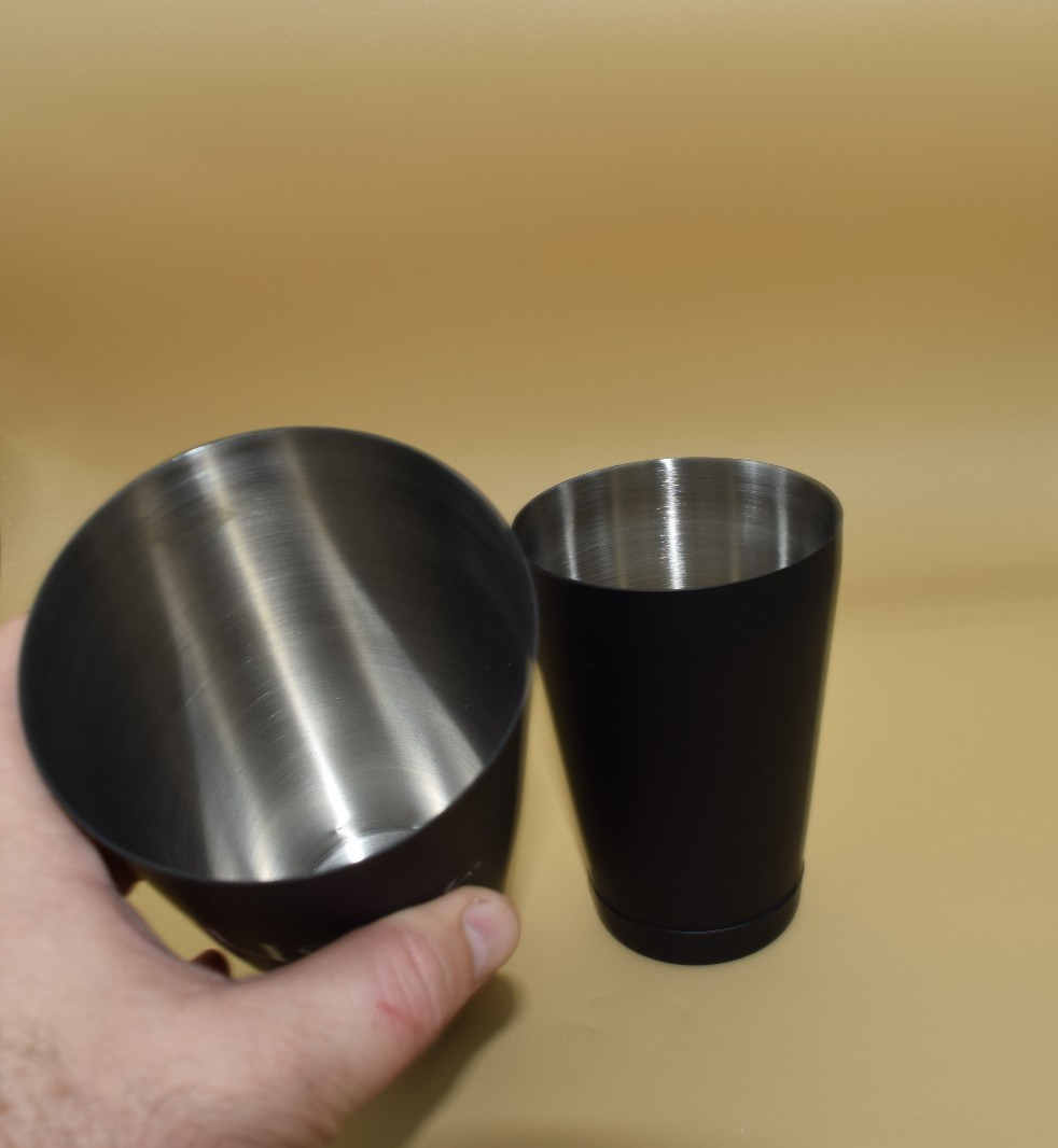 D'USSE Cognac Shaker 2 Pc Set Boston Style Cocktail Shakers Stainless Steel