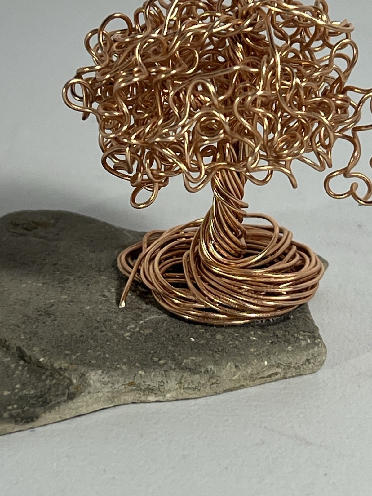 Handmade 2.25” Copper Wire Bonsai Tree Sculpture On Stone Base Decor Mini (D)