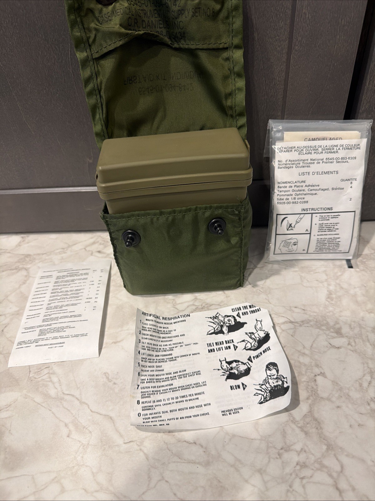 U.S. Military First Aid Kit Individual Pouch W/ insert case 6545-01-094-6142 NEW