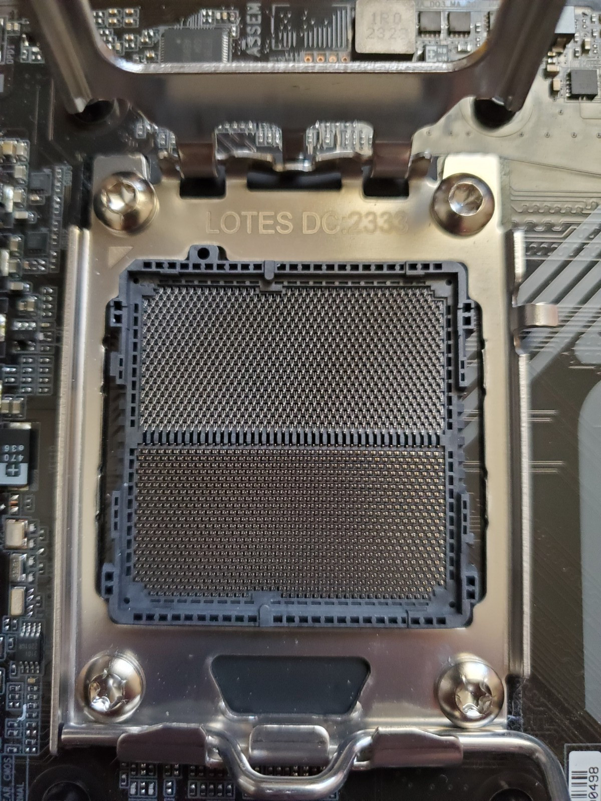 Ryzen 5 7600X + GIGABYTE A620I AX Motherboard Combo Lot