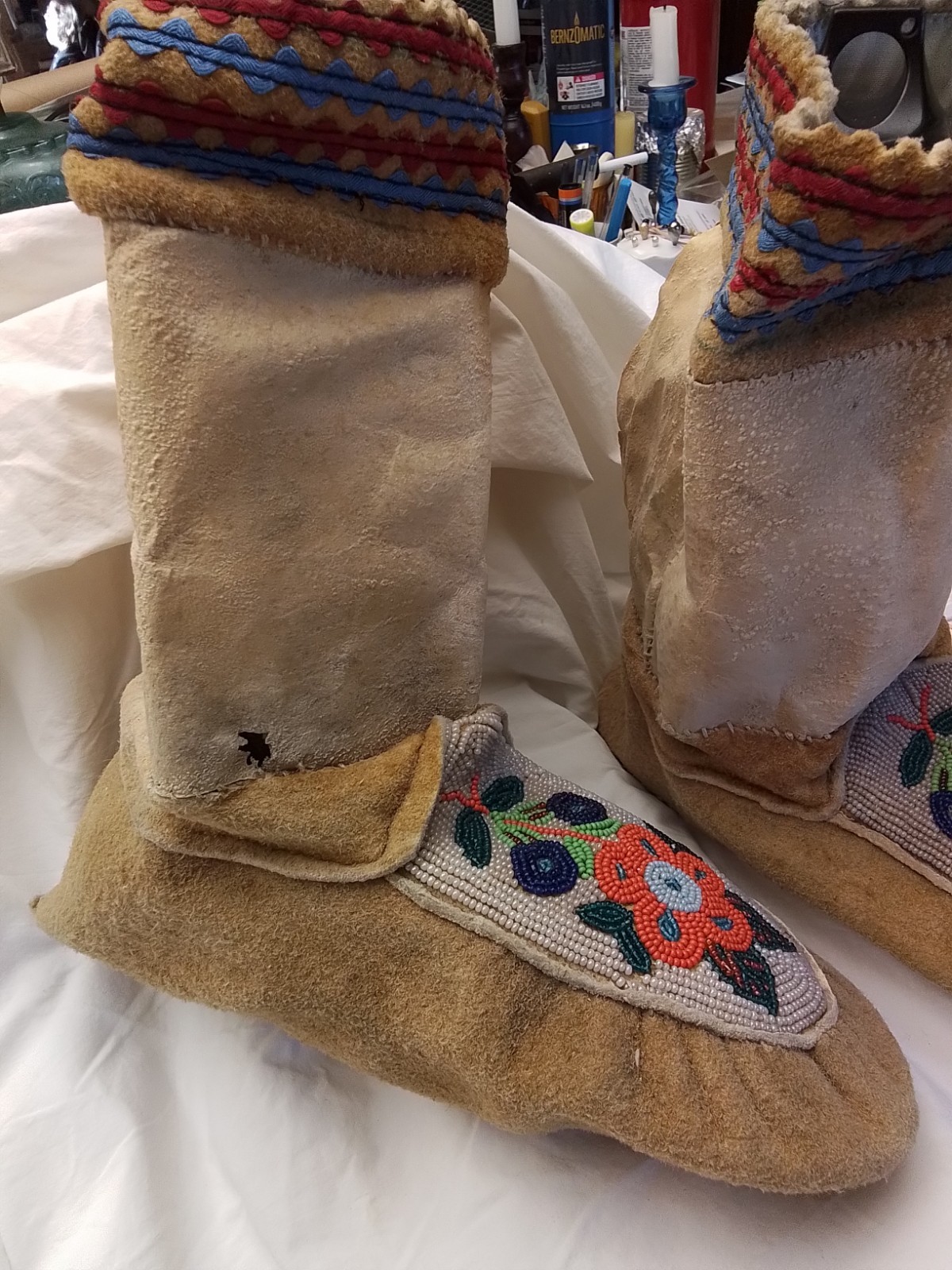 First Peoples Native American High Top Beaded Moccasins Cree Or Ojibwe?