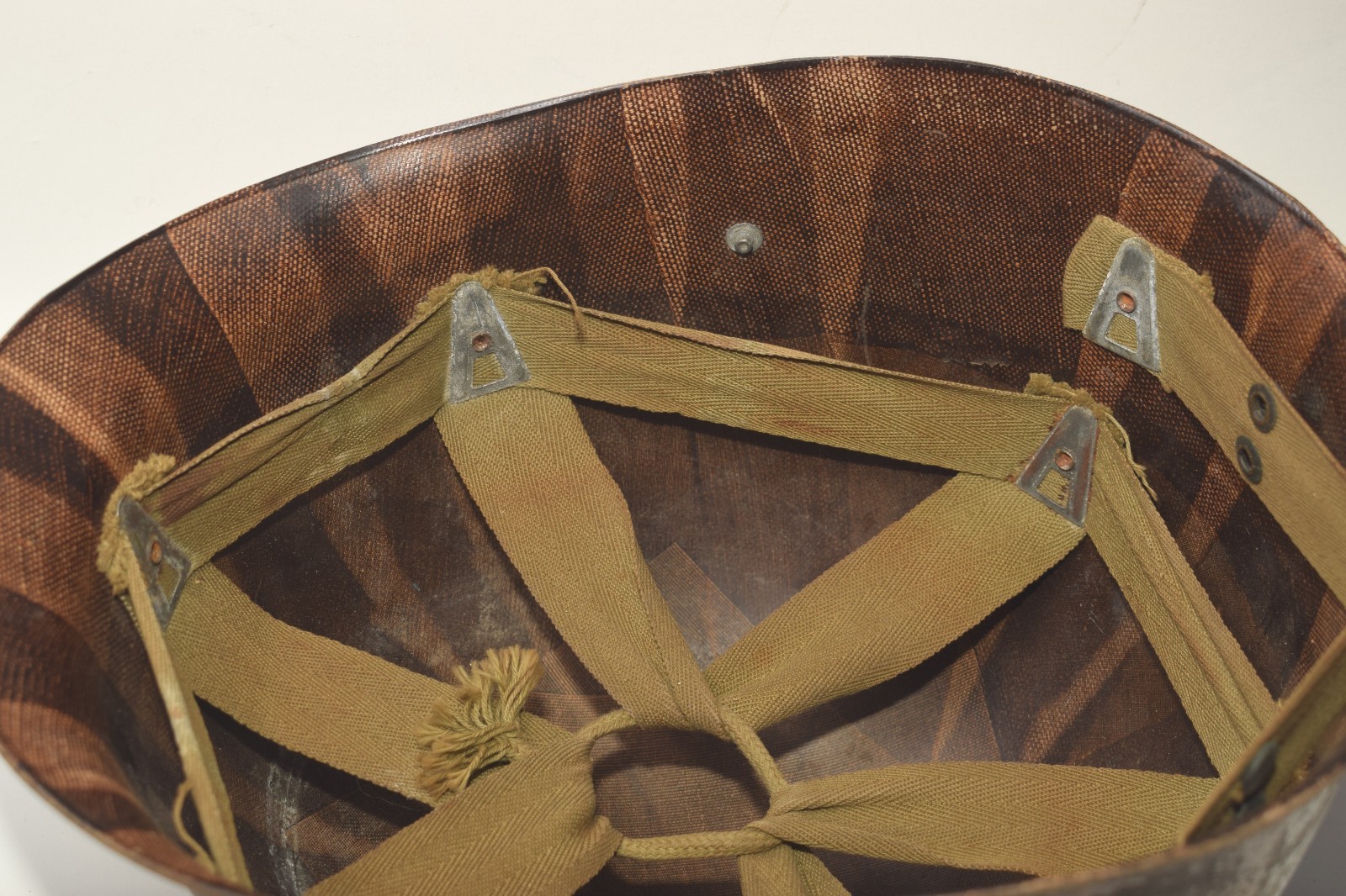 Original WWII US Military Westinghouse M1 Helmet Liner w/ Unpainted A-Washers