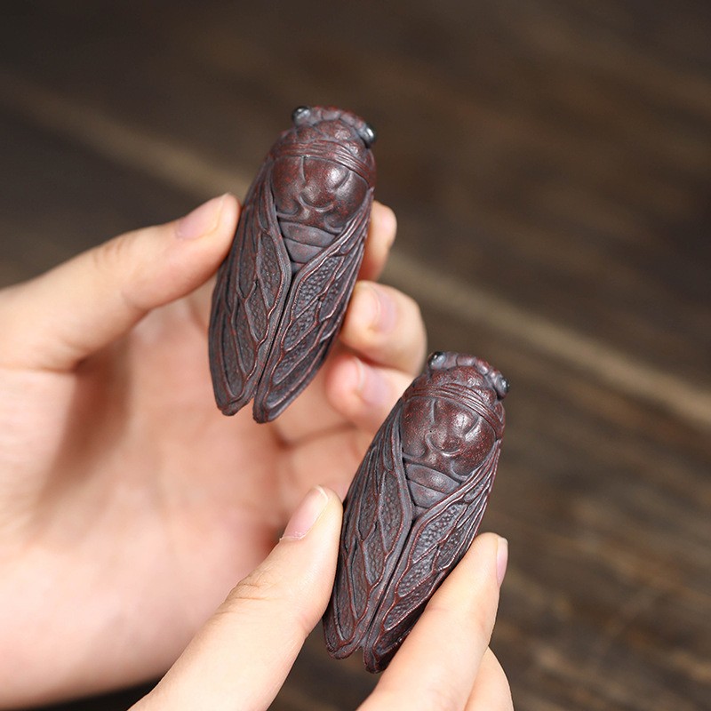6cm Yixing Purple Clay Handcarved Cicada Statue Tea Pet Auspicious Ornament