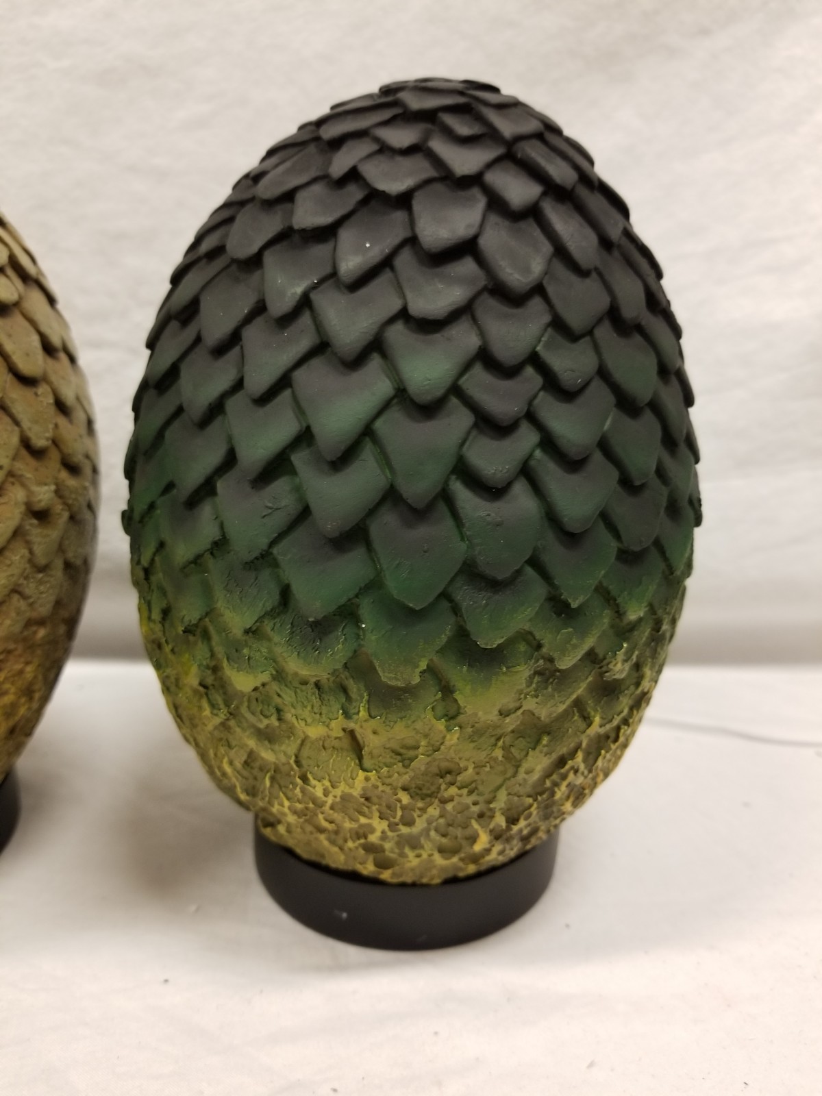 HBO GAME OF THRONES DRAGON EGG LIFE SIZE 1 Set REPLICA STATUE STARK King TV Show