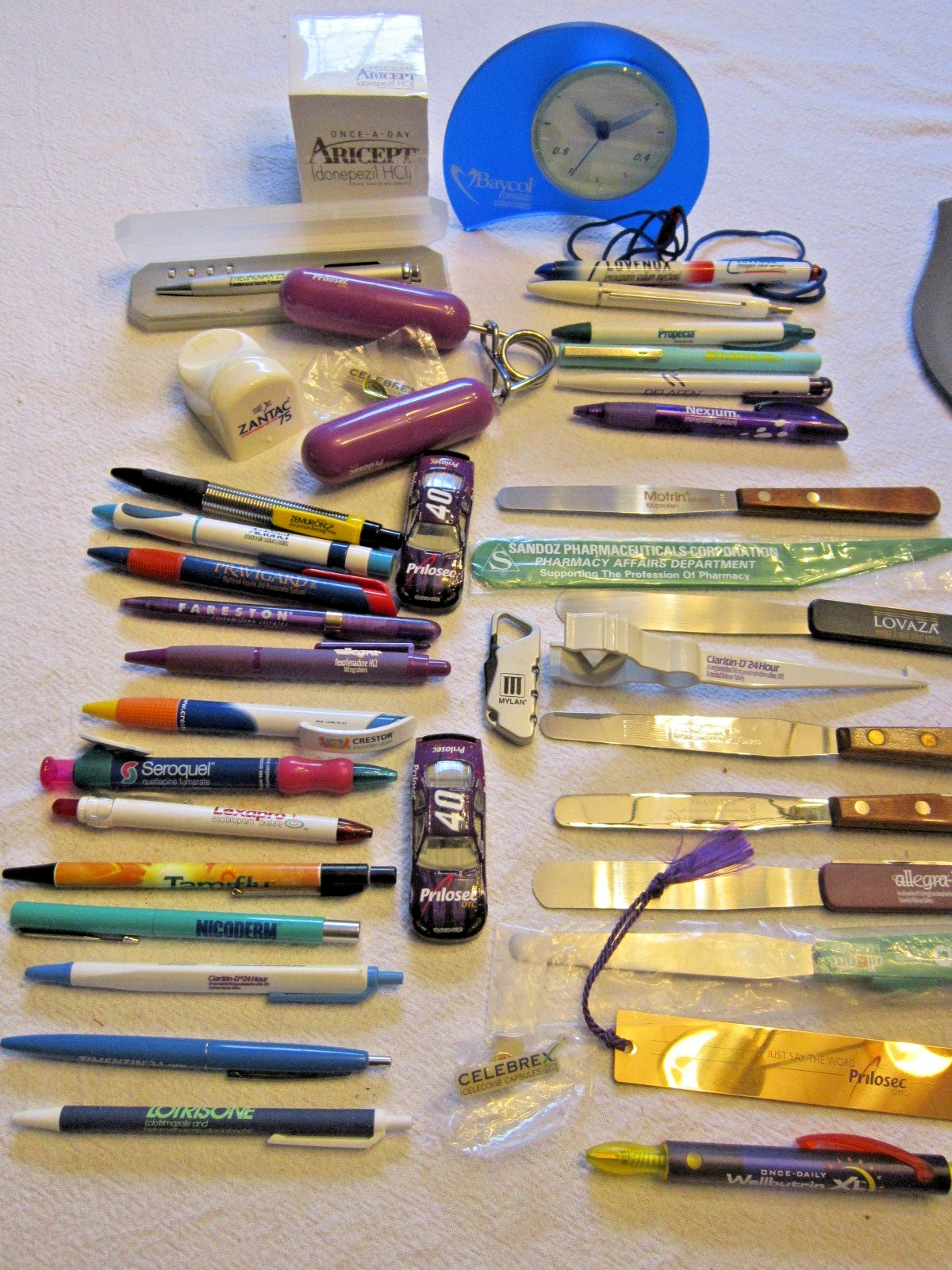 Pharmaceutical Drug Rep Promo Items Pens Spatulas Pharmacy Gift Pins Car Clock