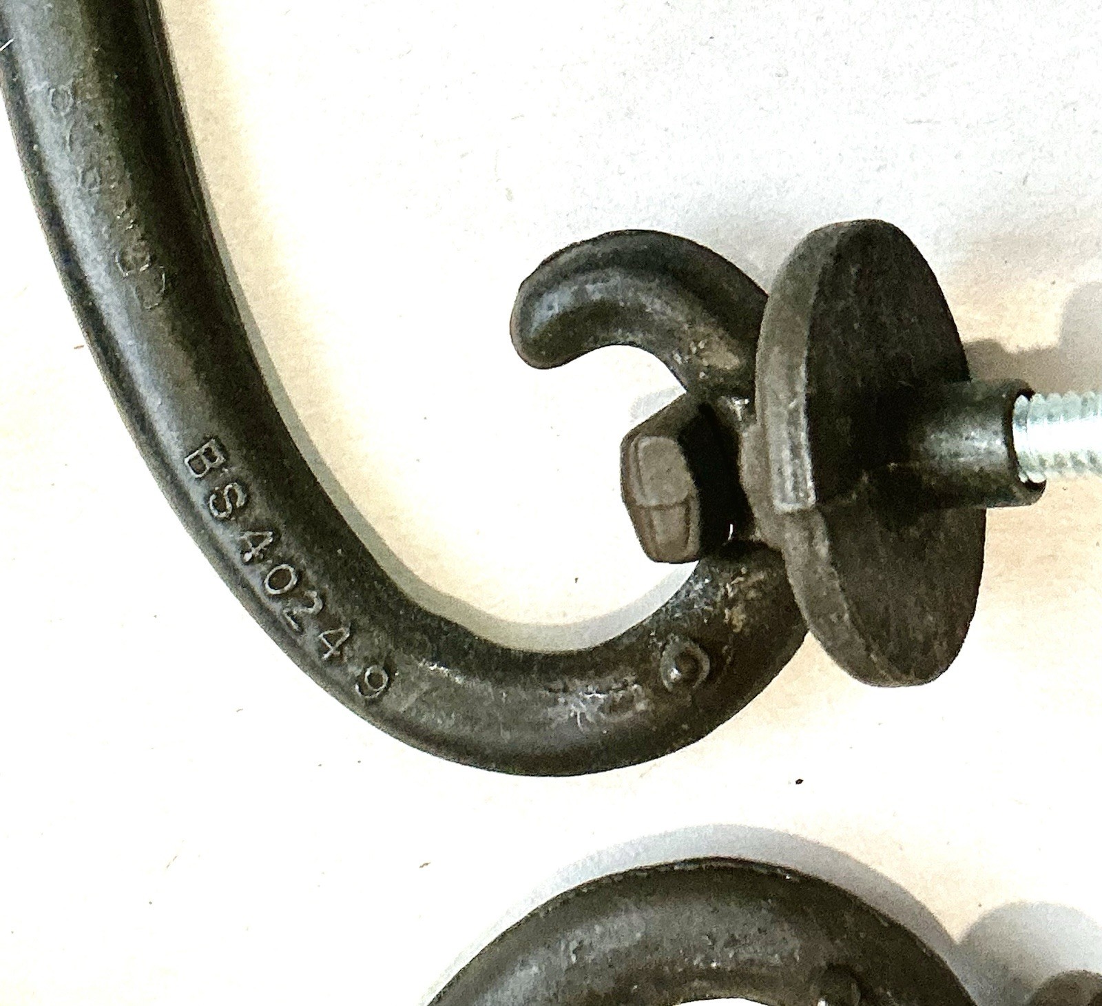 Vtg Lot/20 Bronze Drop Bail Handle Drawer Pulls MCM 3.125”C-C 4”L Hefty Stylish