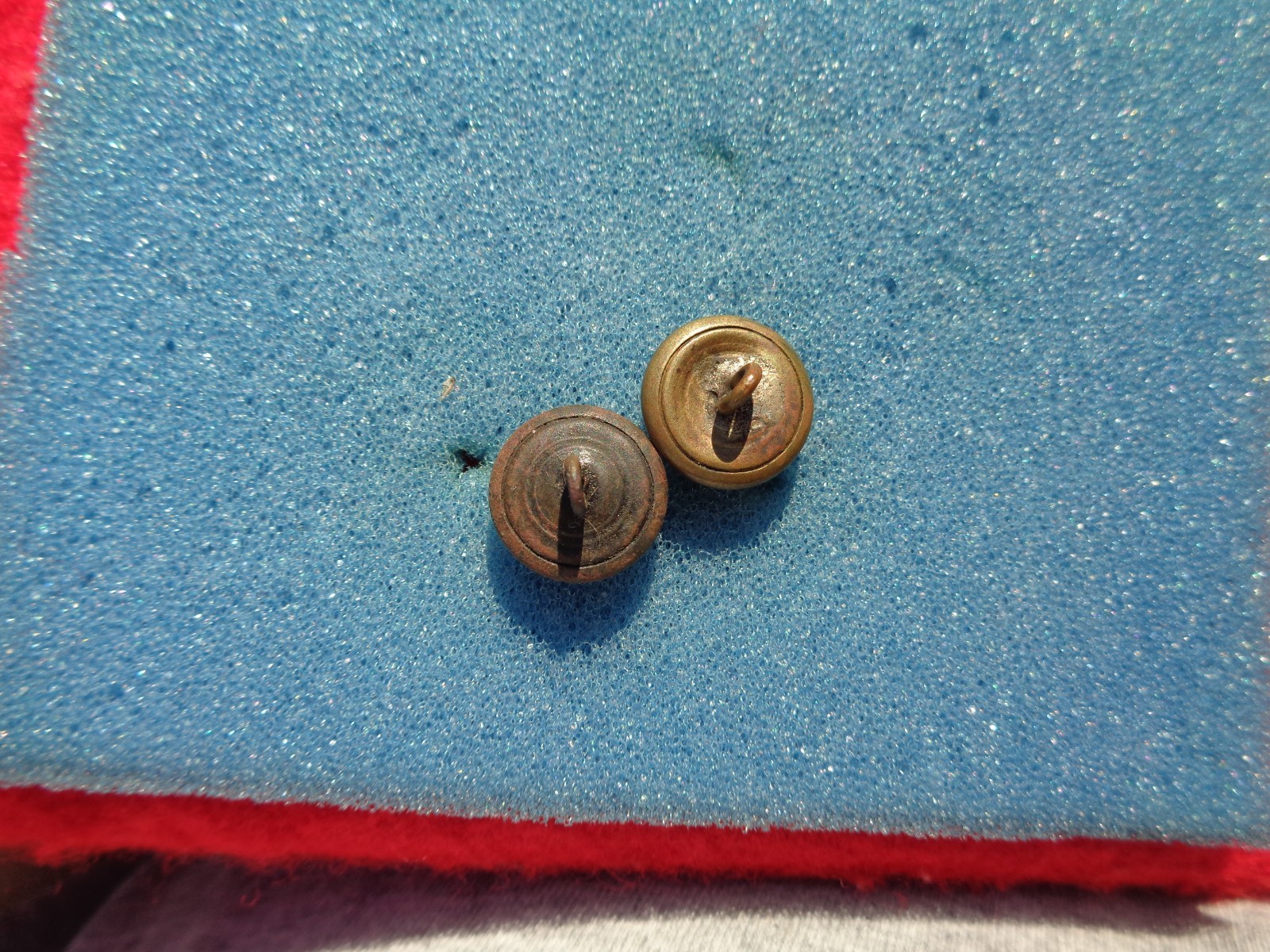 2 Civil War Eagle General Service Cuff Buttons Dug & Non-Dug Charleston, SC.