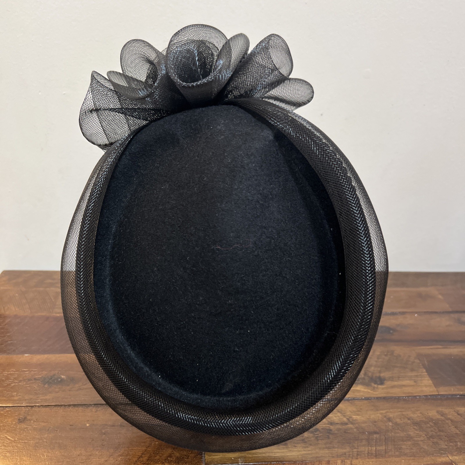 Vintage Black Wool Fascinator Hat – Retro Cocktail / Derby / 90s Y2K Style