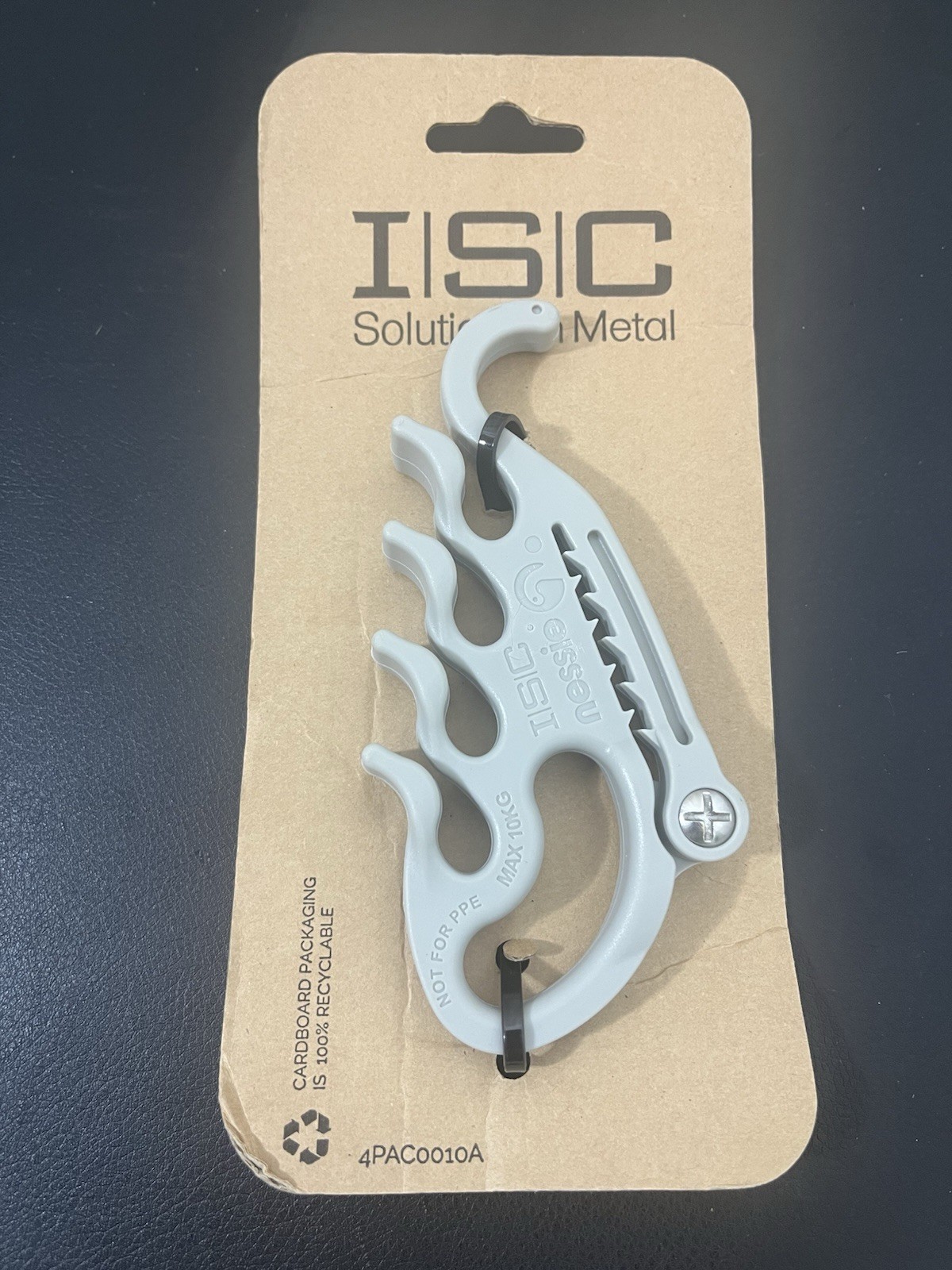 ISC Nessie Lanyard Management Clip