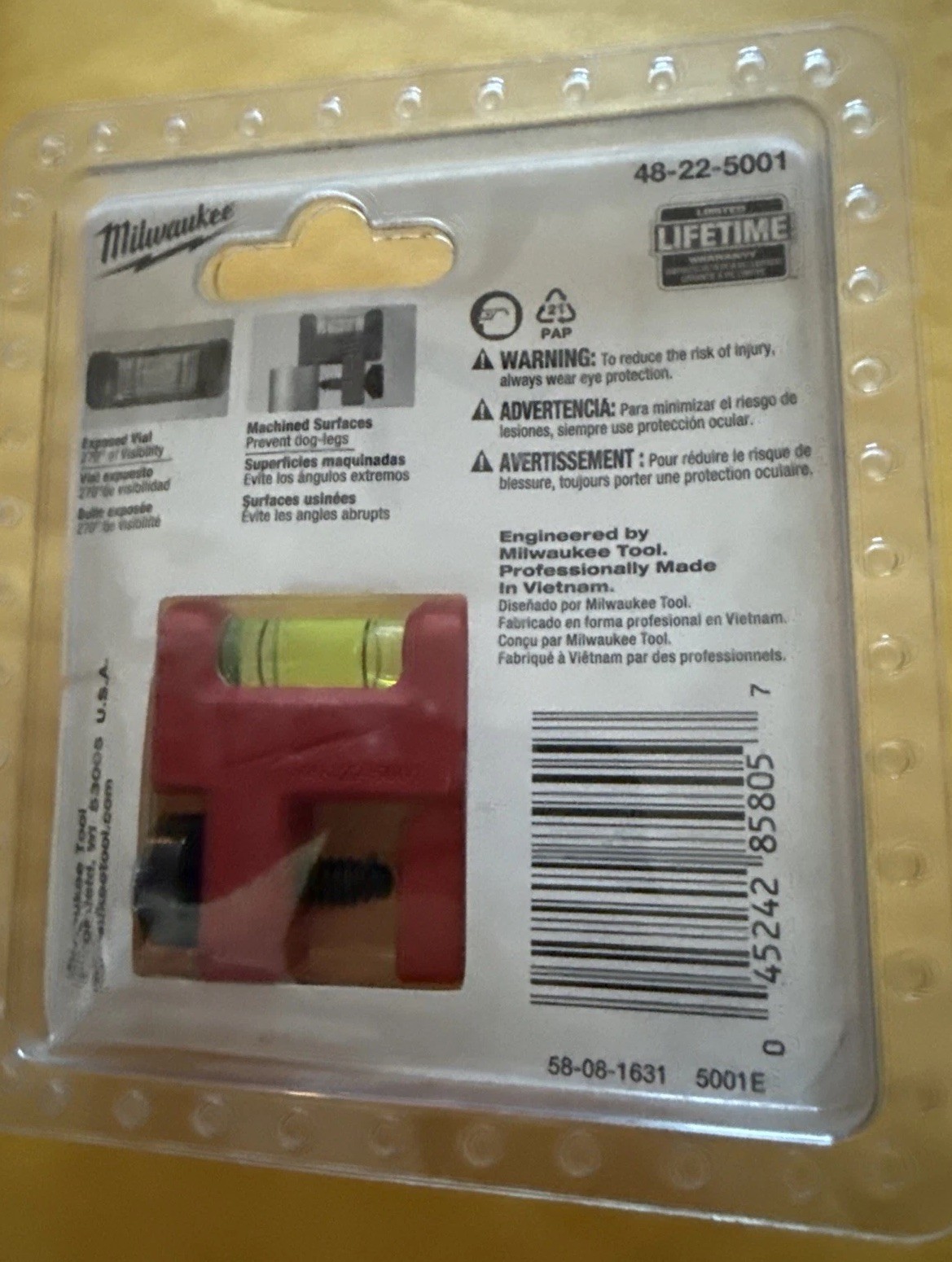 Milwaukee Pipe Lock Level Most Vial Visibility. Consistent Bends. 48-22-5001