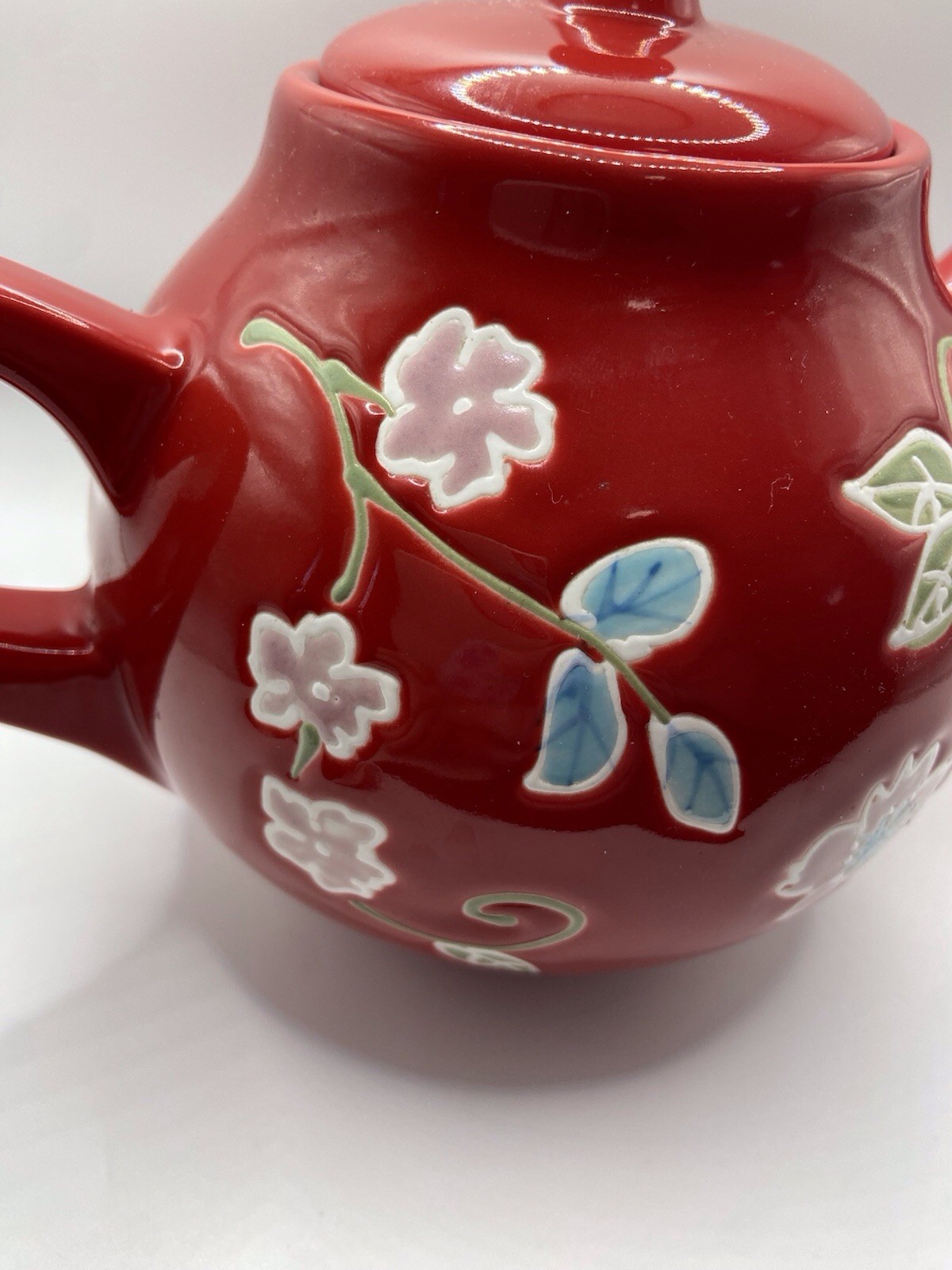 FSG Red Stoneware Floral Teapot With Strainer Pink Blue Green Flowers